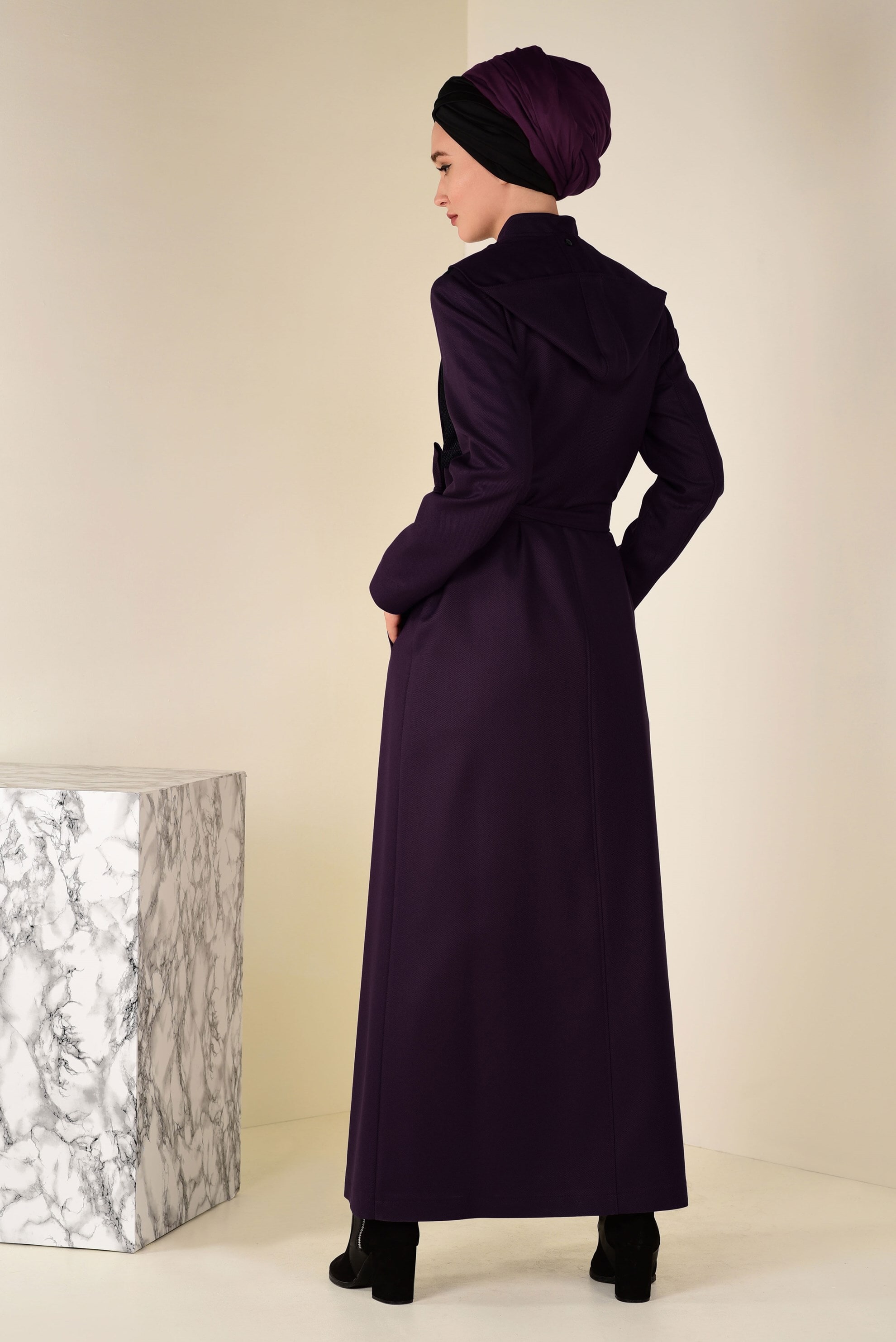 Tesettür giyim MÜRDÜM BELİ KUŞAKLI KAPÜŞONLU PARDESÜ 1322 