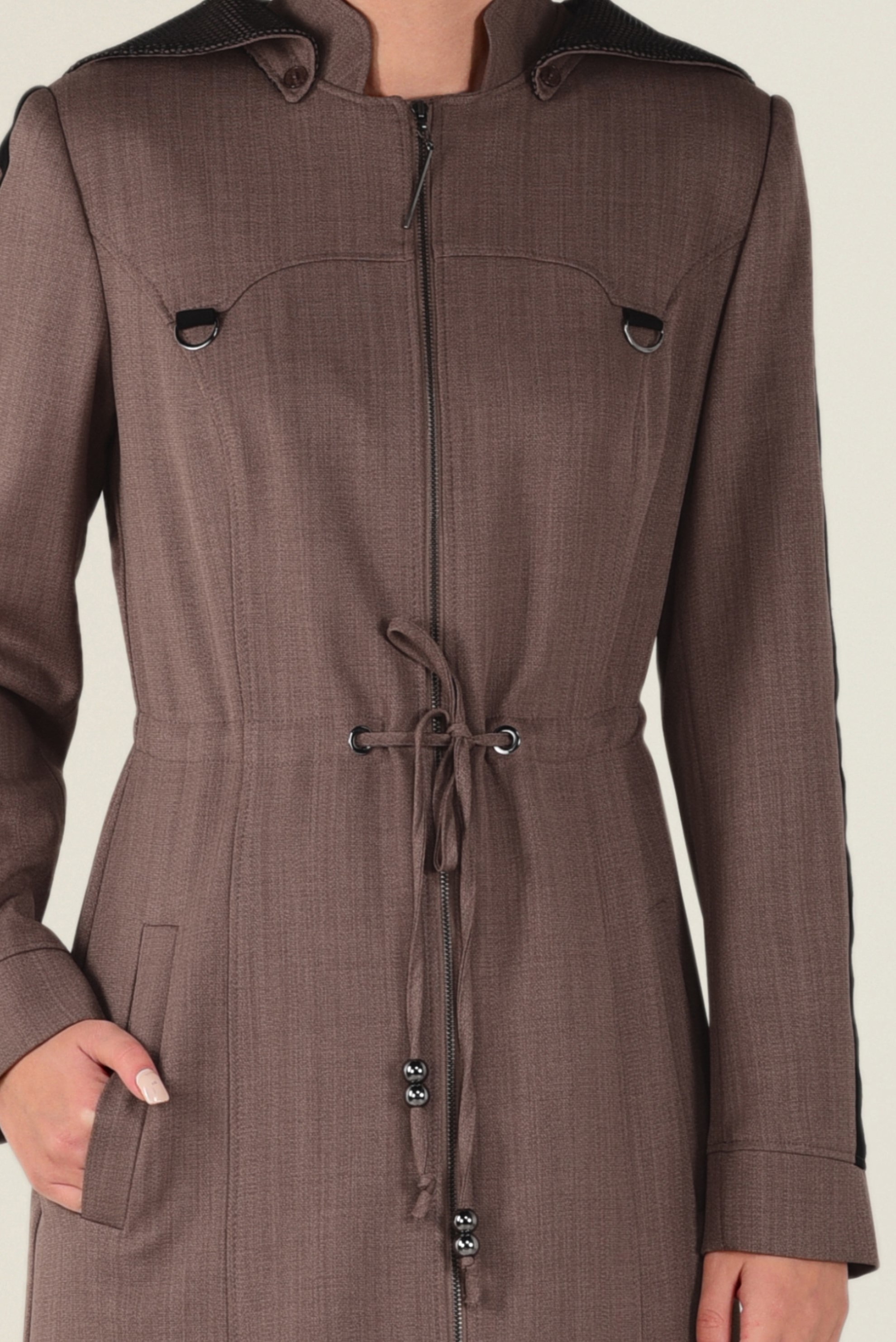 Tesettür giyim KAHVE BELİ BAĞCIKLI KAPÜŞONLU PARDESÜ 1328 