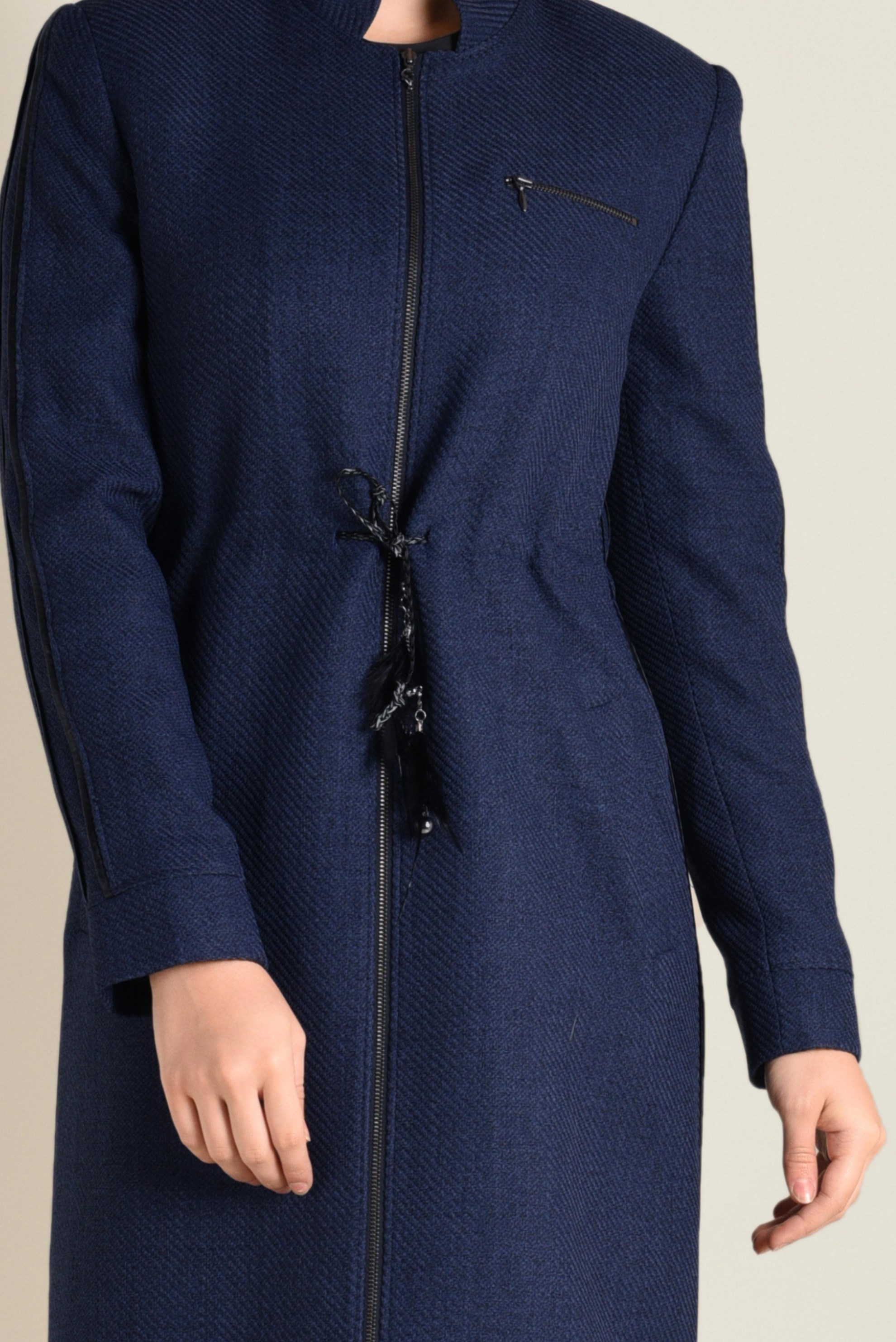 Tesettür giyim LACİVERT HAKİM YAKA PARDESÜ 1338