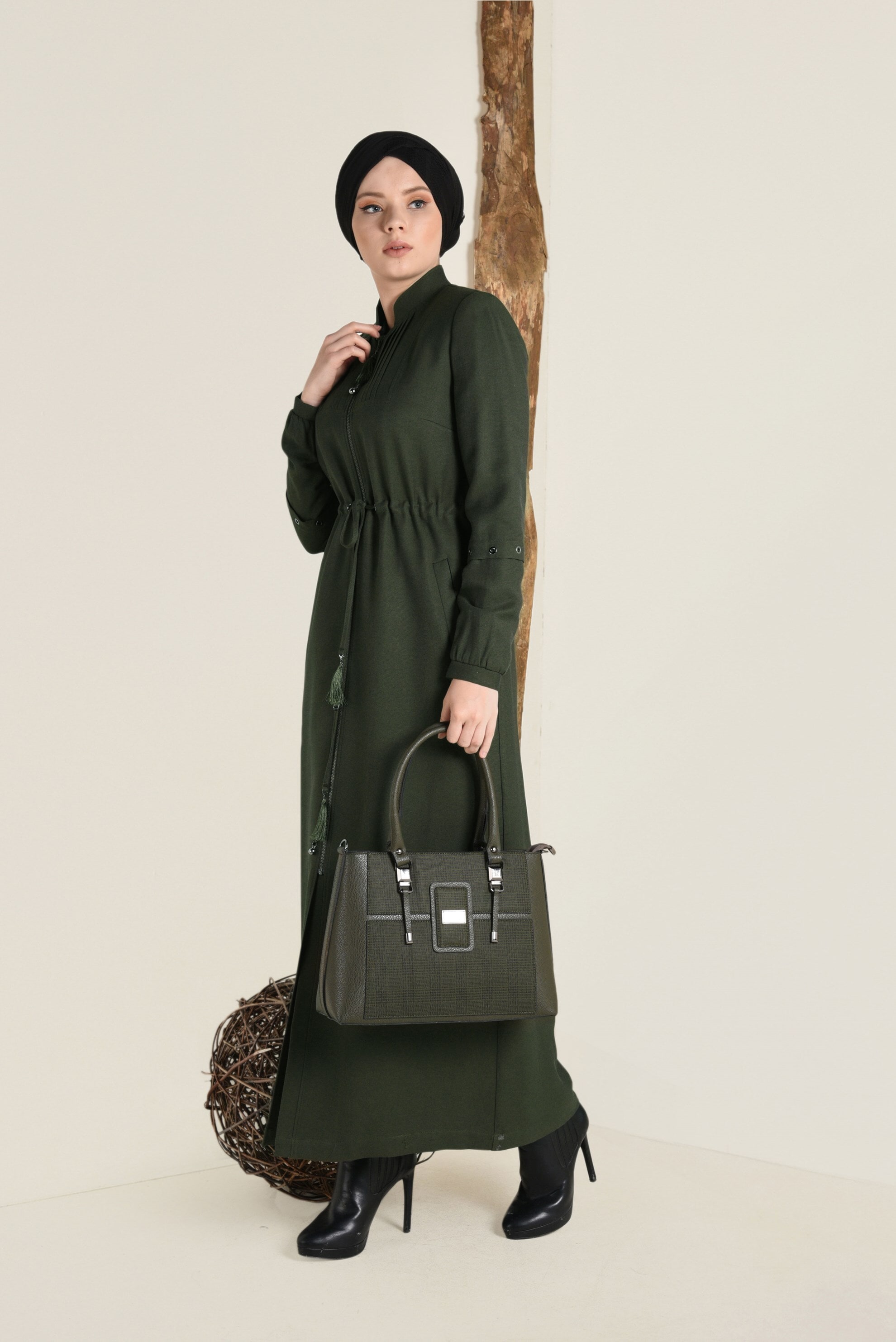 Tesettür giyim HAKİ HAKİM YAKA FERMUARLI PARDESÜ 1344 