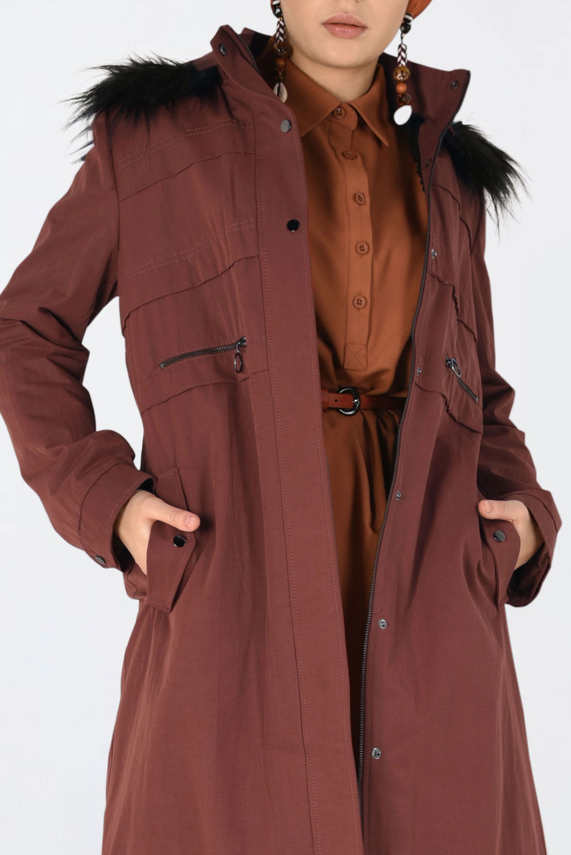 Vêtements hijab ORANGE MANTEAU AVEC CAPUCHE EN FOURRURE 9761 