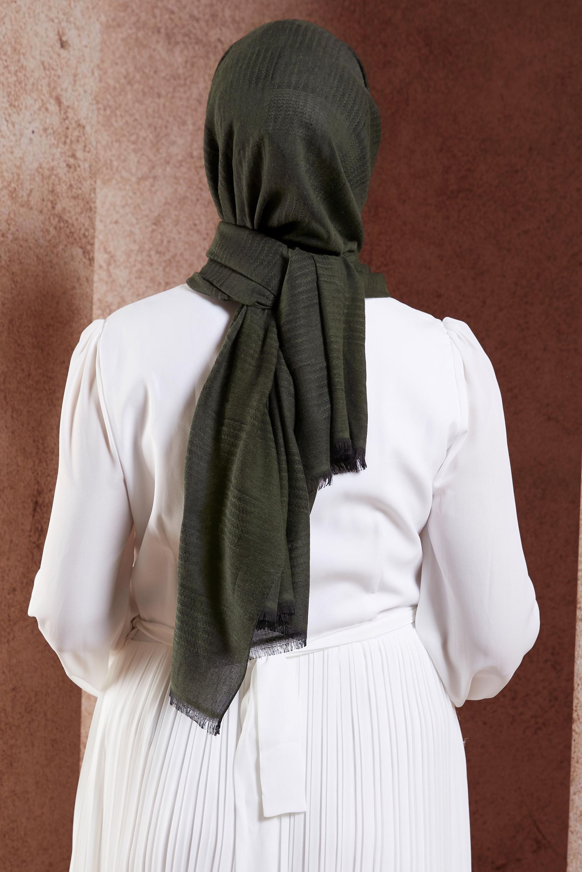 Tesettür giyim SİYAH ALVİNA ŞAL 9940 