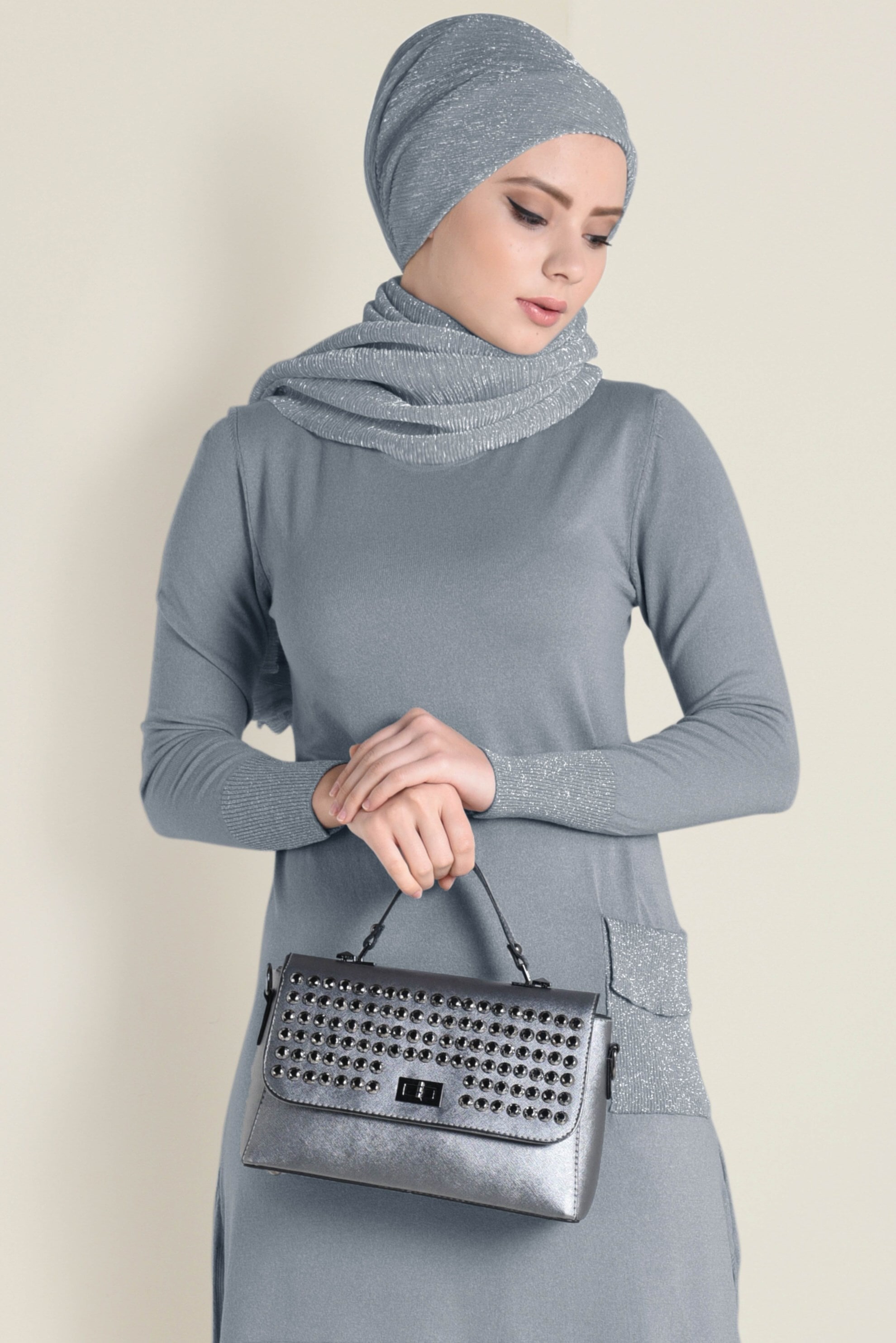 Tesettür giyim GRİ CEP DETAYLI SİMLİ TRİKO 2′Lİ ETEKLİ TAKIM  4501