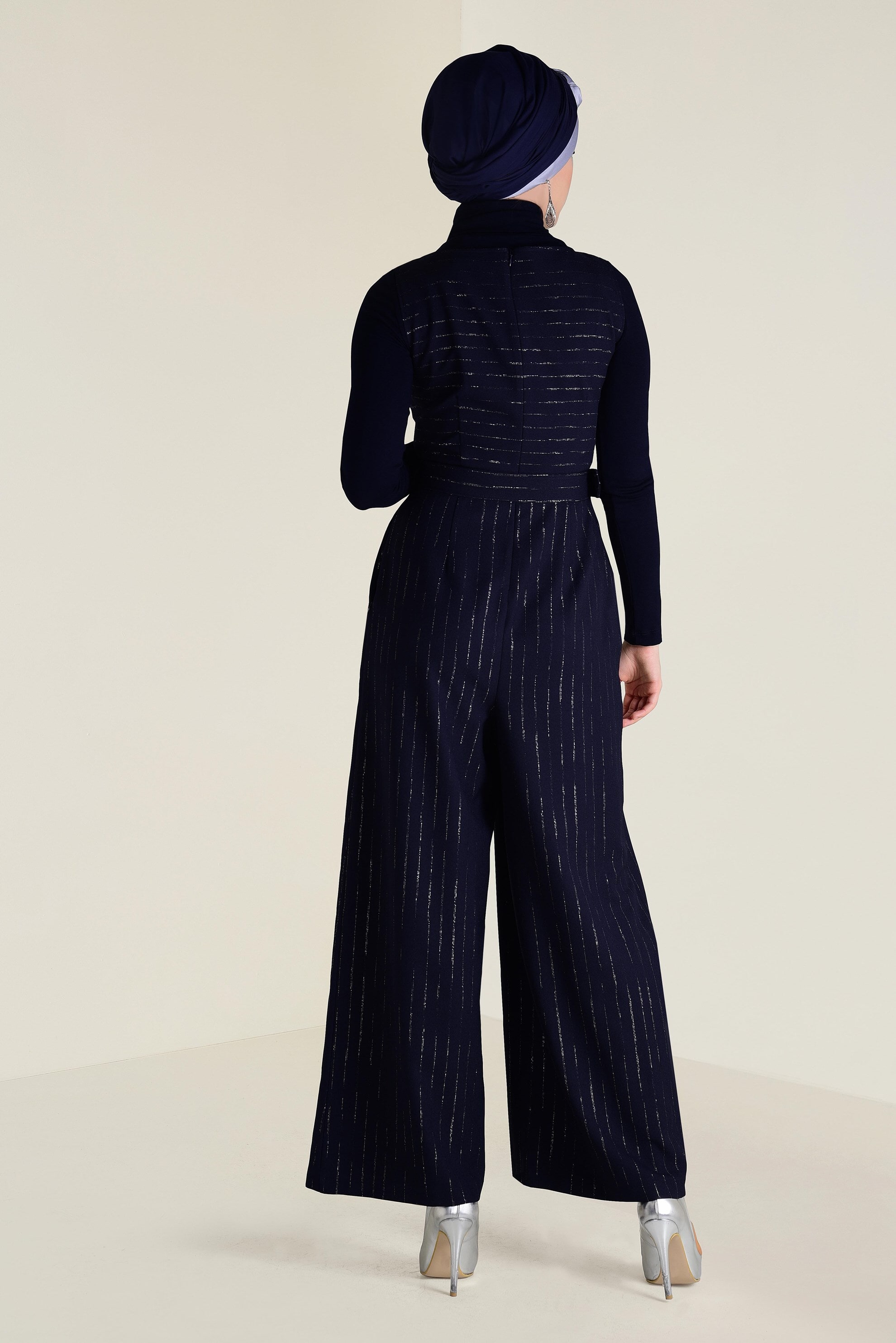 Hijab-Kleidung NAVY BLAU JUMPSUIT MIT GÜRTEL UND TUNIKA 4573