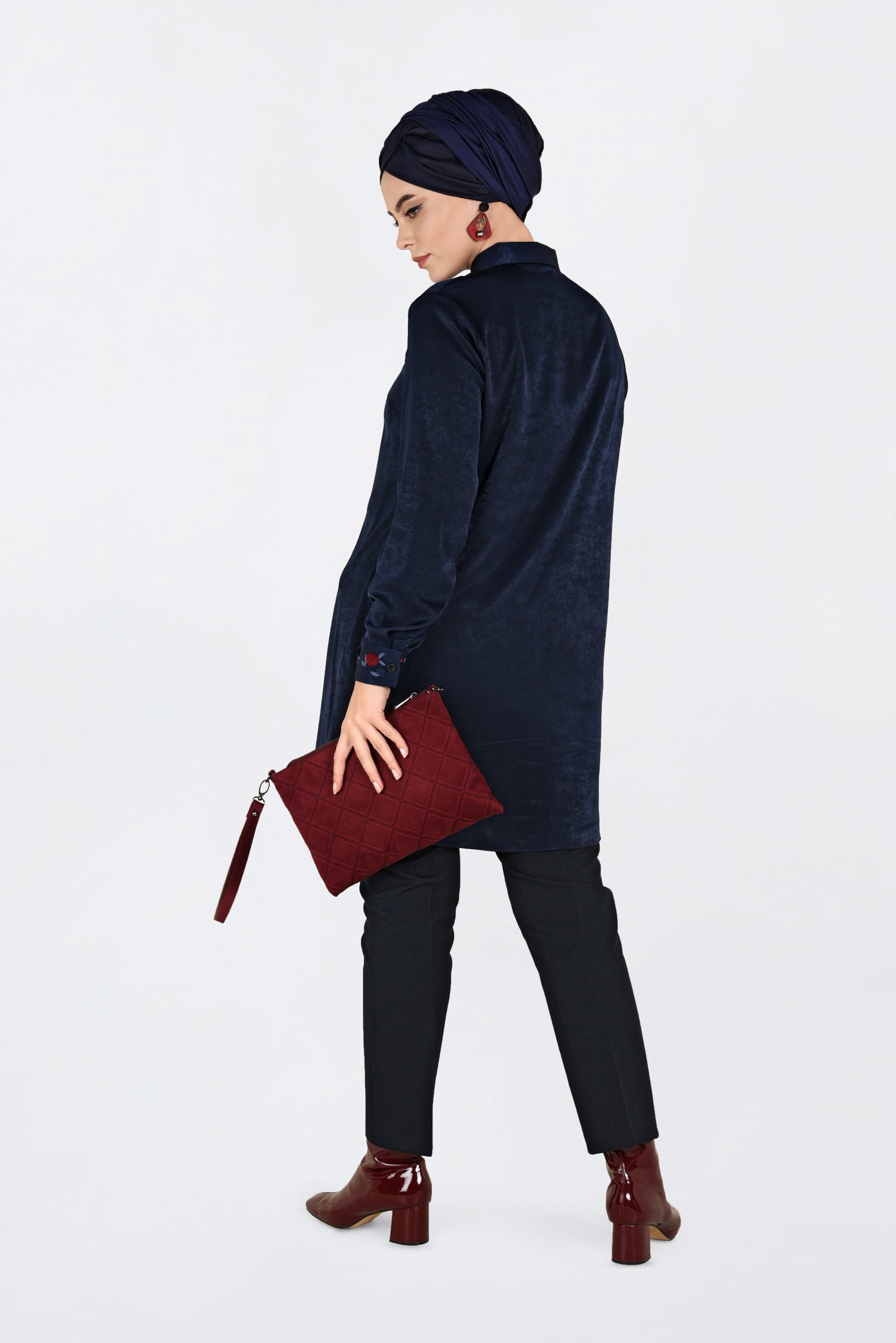 Hijab clothing NAVY BLUE EMBROIDERED TUNIC 2843 