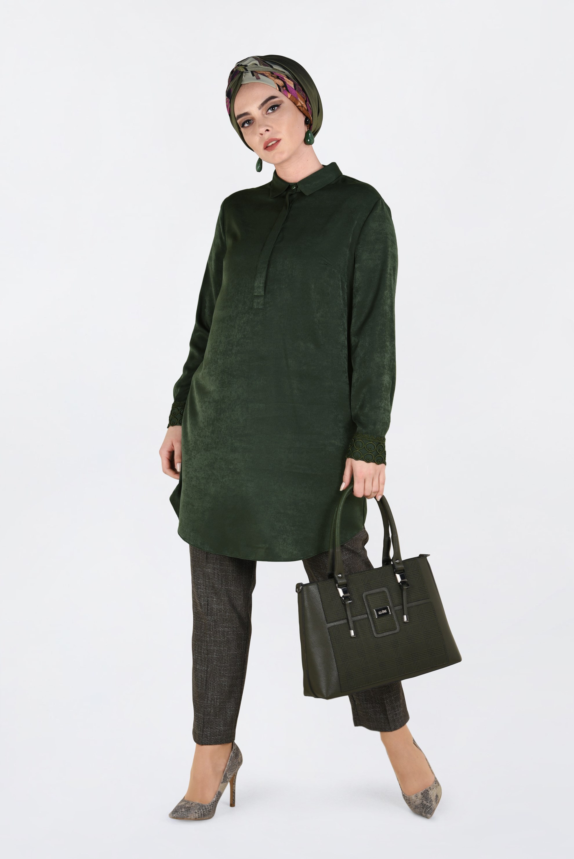 Tesettür giyim HAKİ MANŞETLERİ GÜPÜRLÜ TUNİK 2845 