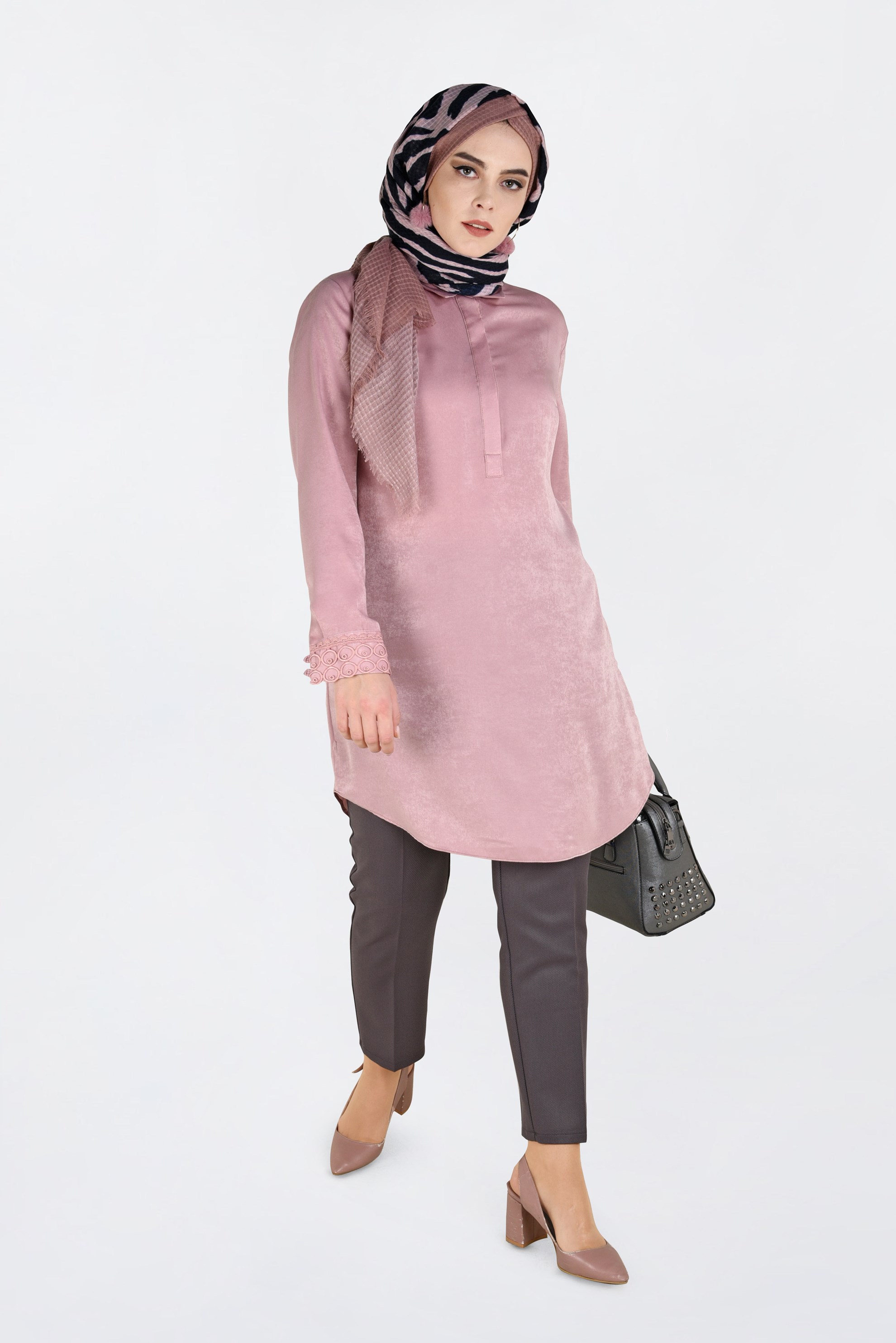 Tesettür giyim PUDRA MANŞETLERİ GÜPÜRLÜ TUNİK 2845 
