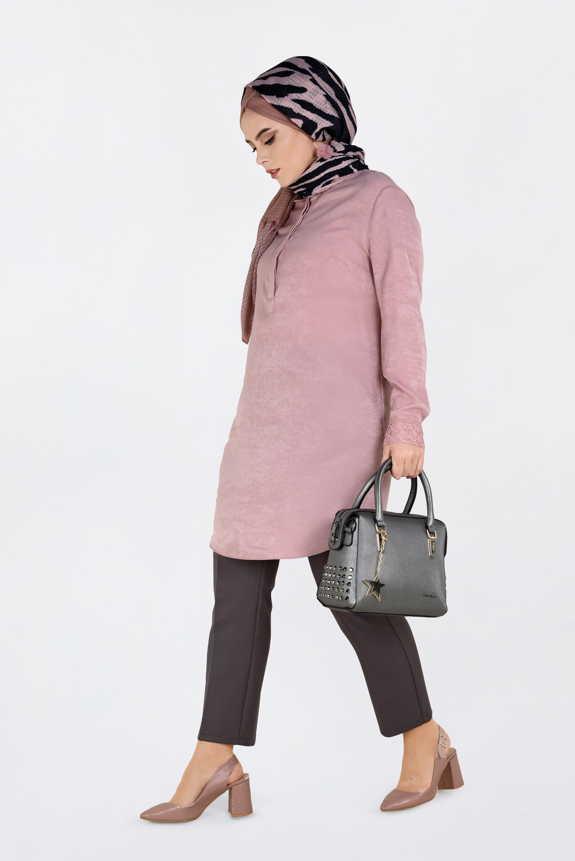 Tesettür giyim PUDRA MANŞETLERİ GÜPÜRLÜ TUNİK 2845 