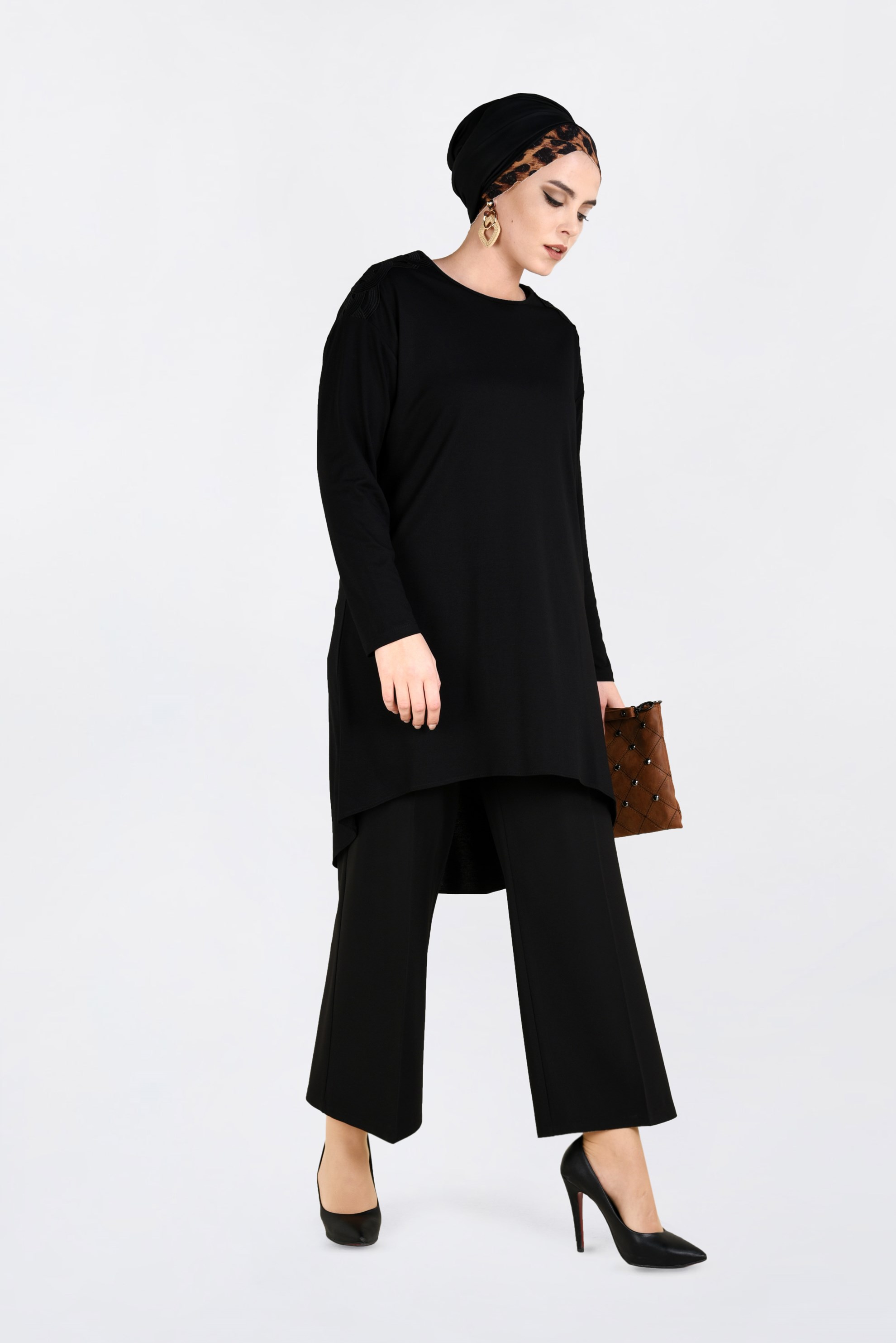 Hijab clothing BLACK ASYMMETRIC CUT TUNIC 2846