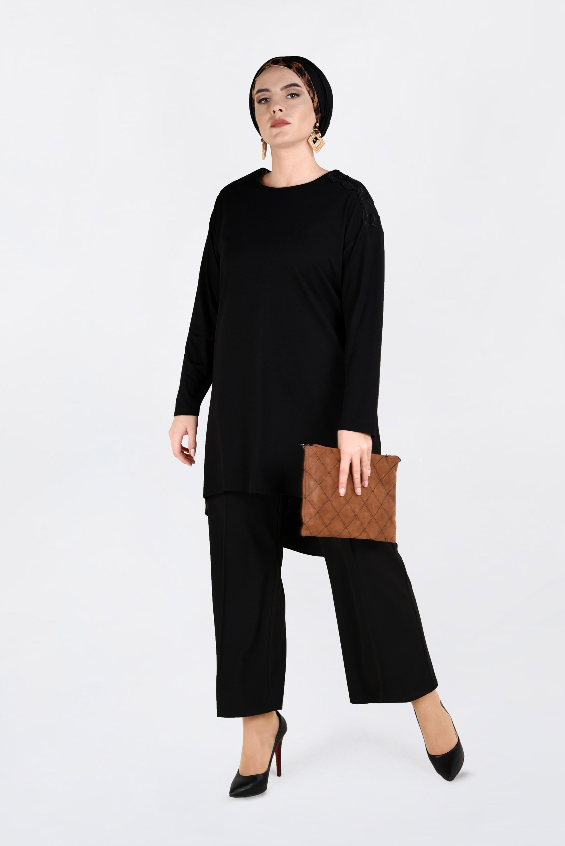 Hijab clothing BLACK ASYMMETRIC CUT TUNIC 2846