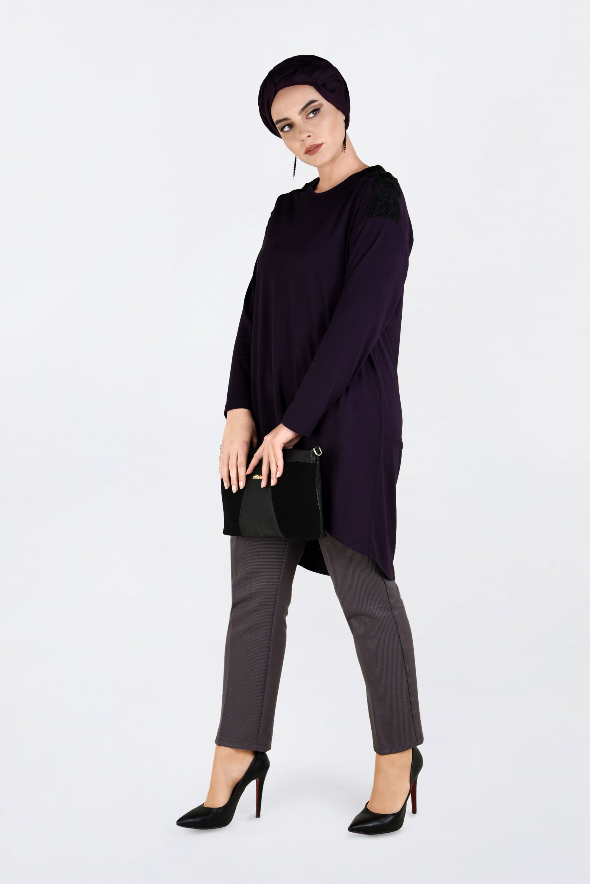 Tesettür giyim MOR ASİMETRİK KESİM TUNİK 2846