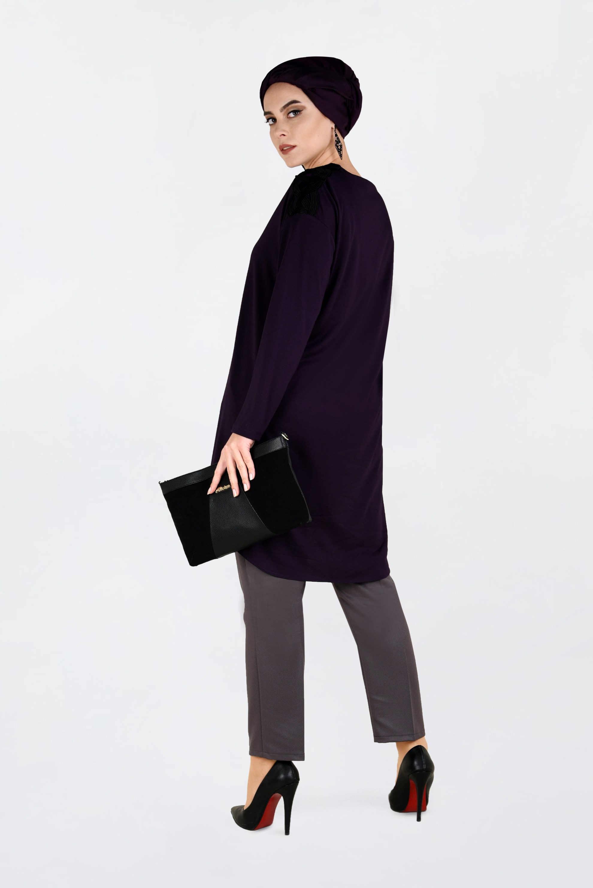 Tesettür giyim MOR ASİMETRİK KESİM TUNİK 2846