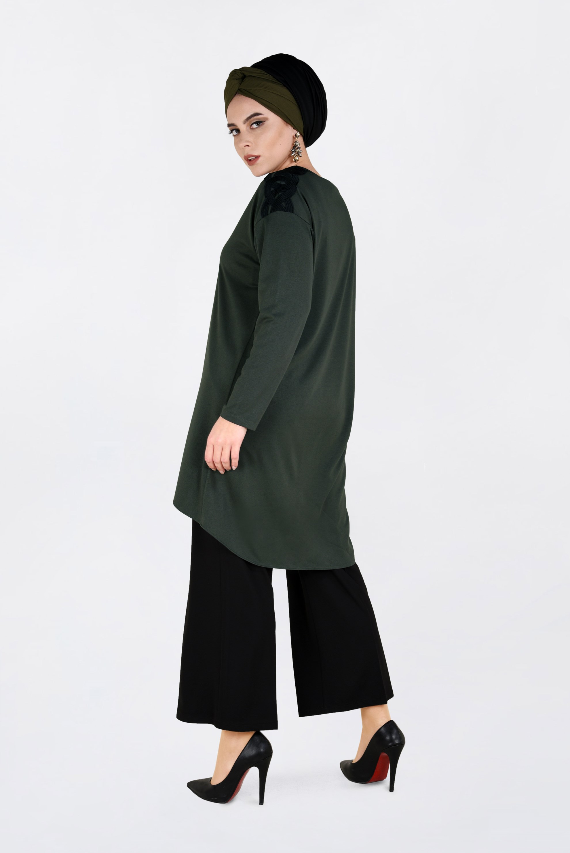 Tesettür giyim HAKİ ASİMETRİK KESİM TUNİK 2846