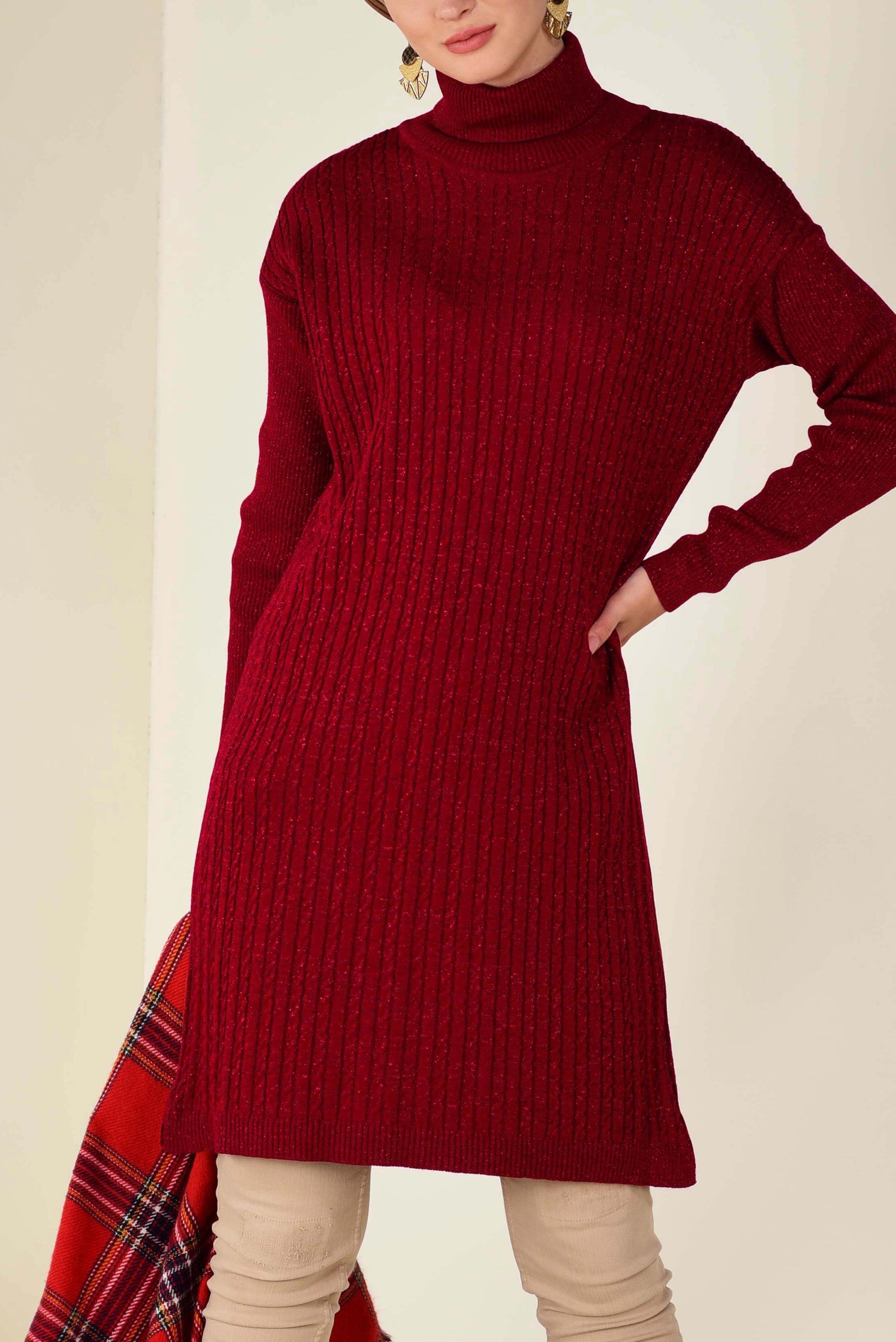 Tesettür giyim KIRMIZI SİMLİ TRİKO TUNİK 4506 