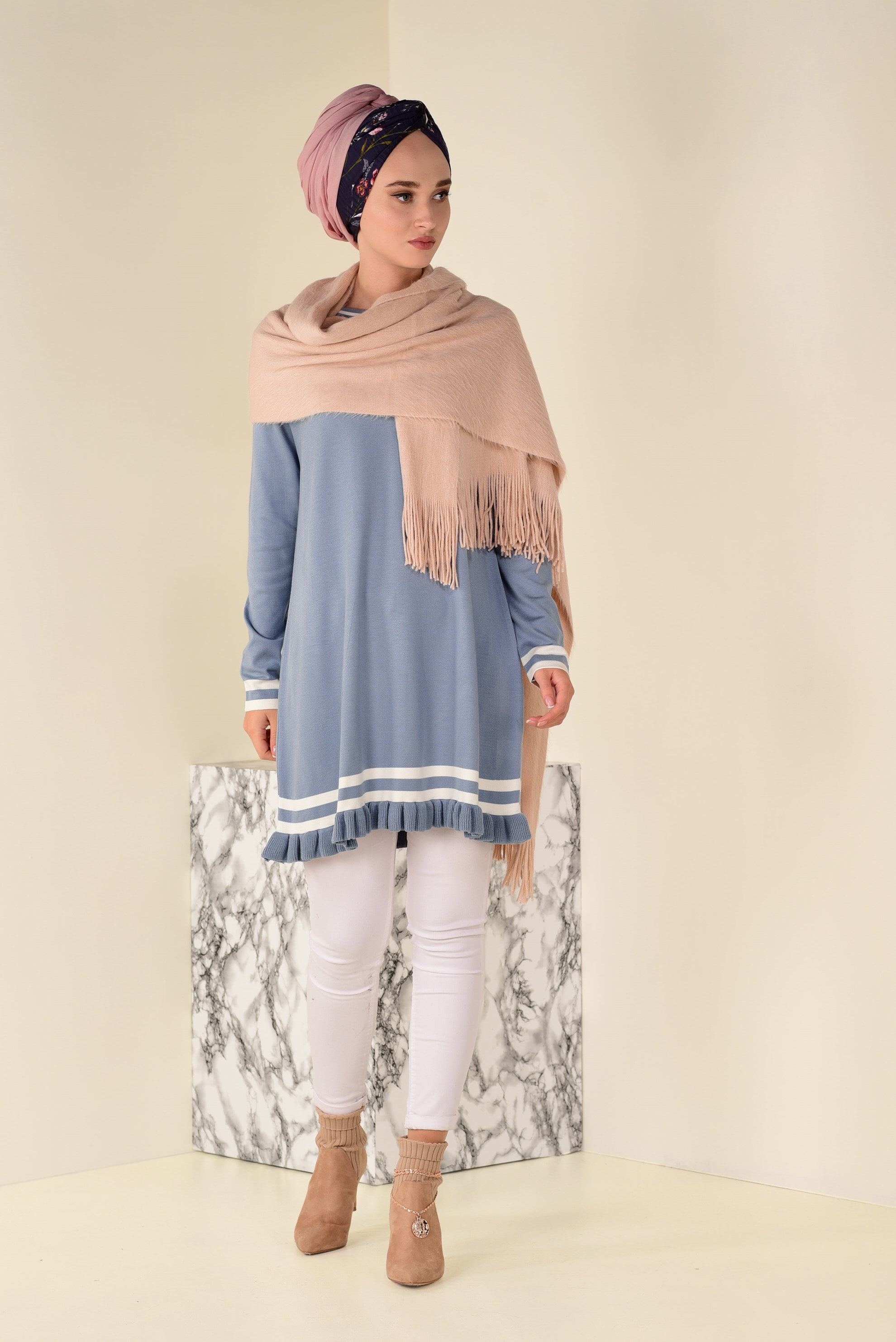 Tesettür giyim MAVİ ETEK UCU FIRFIRLI TRİKO TUNİK 4510 