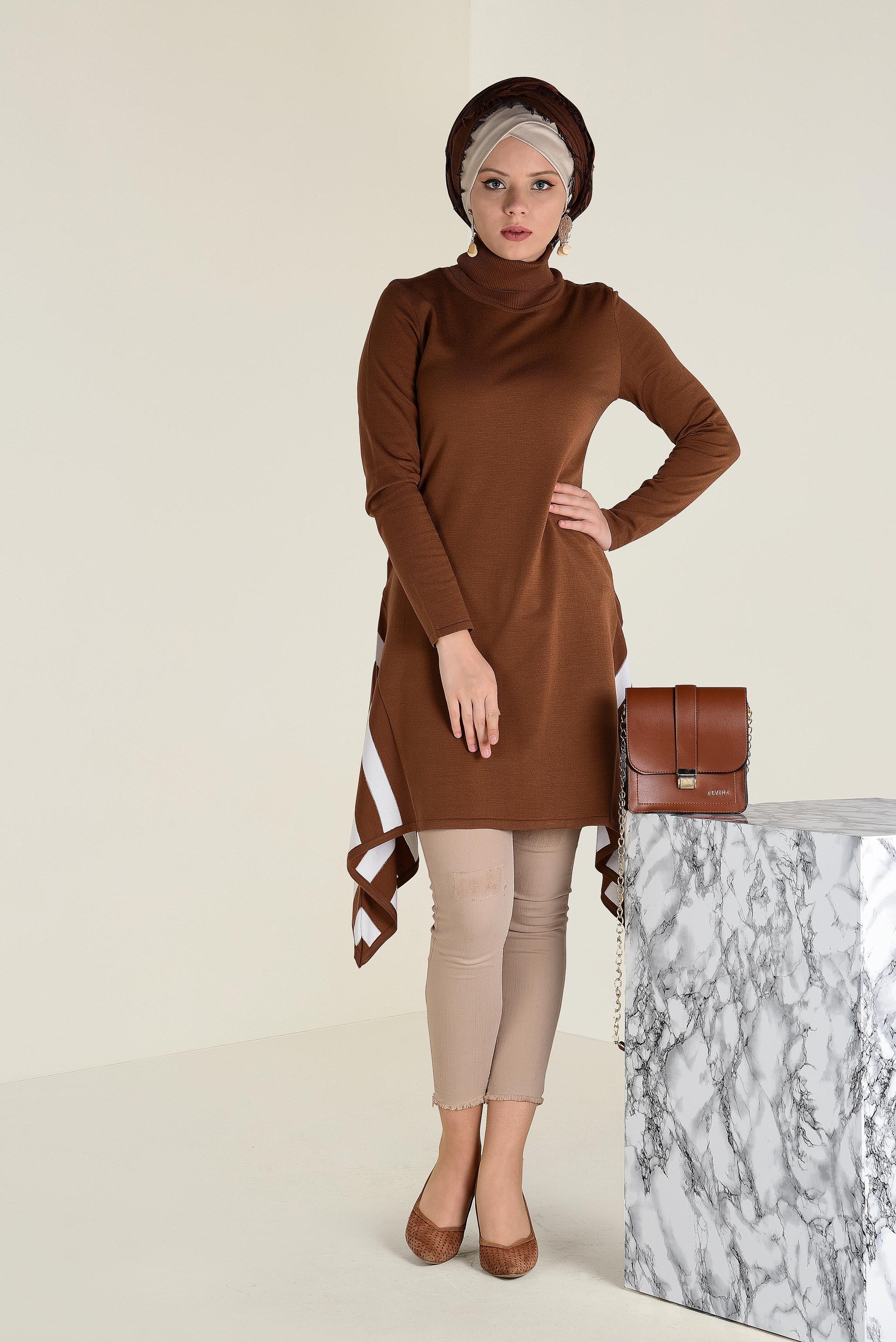 Tesettür giyim SARI ASİMETRİK KESİM TRİKO TUNİK 4517  