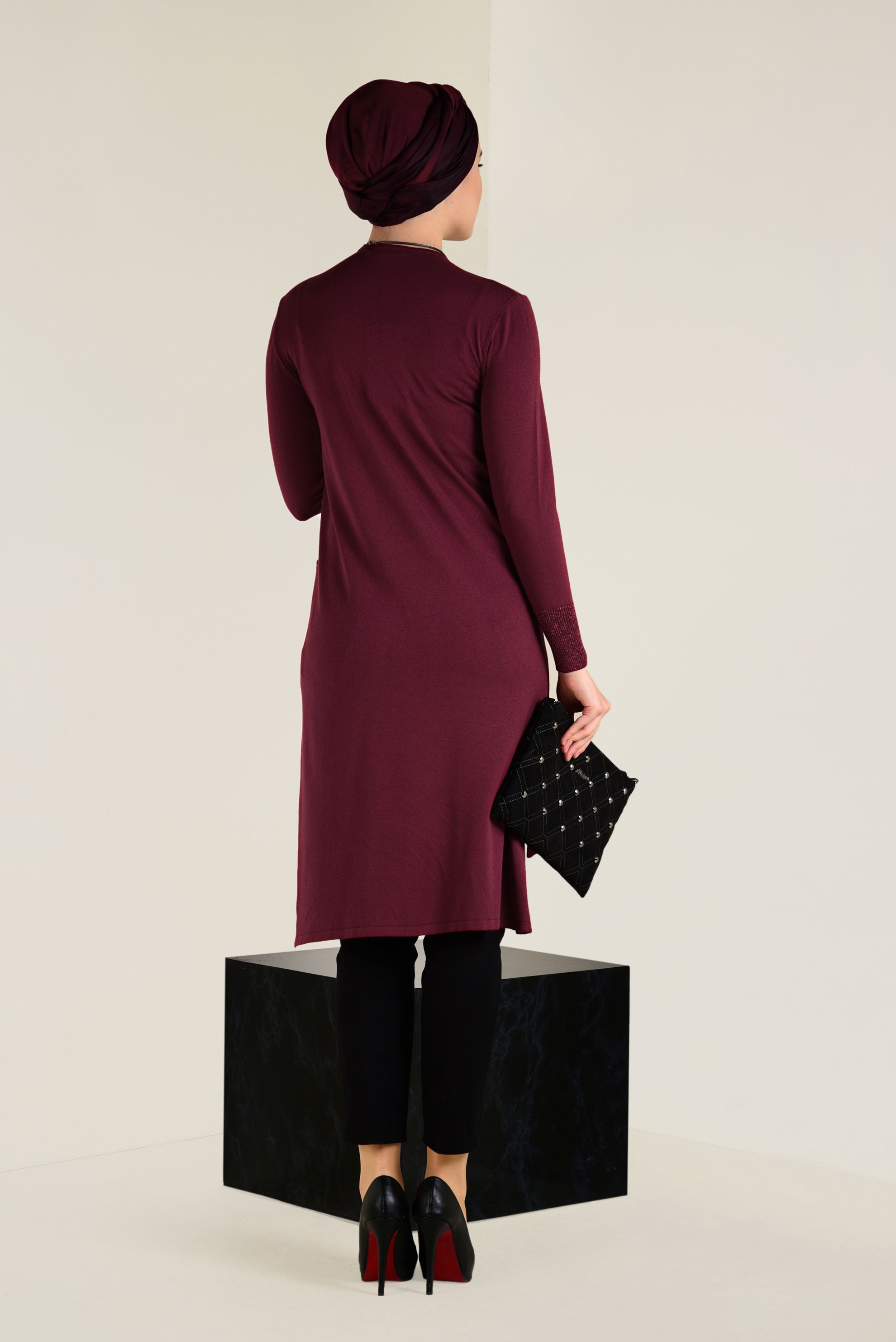 Tesettür giyim BORDO SİMLİ TRİKO TUNİK 4522