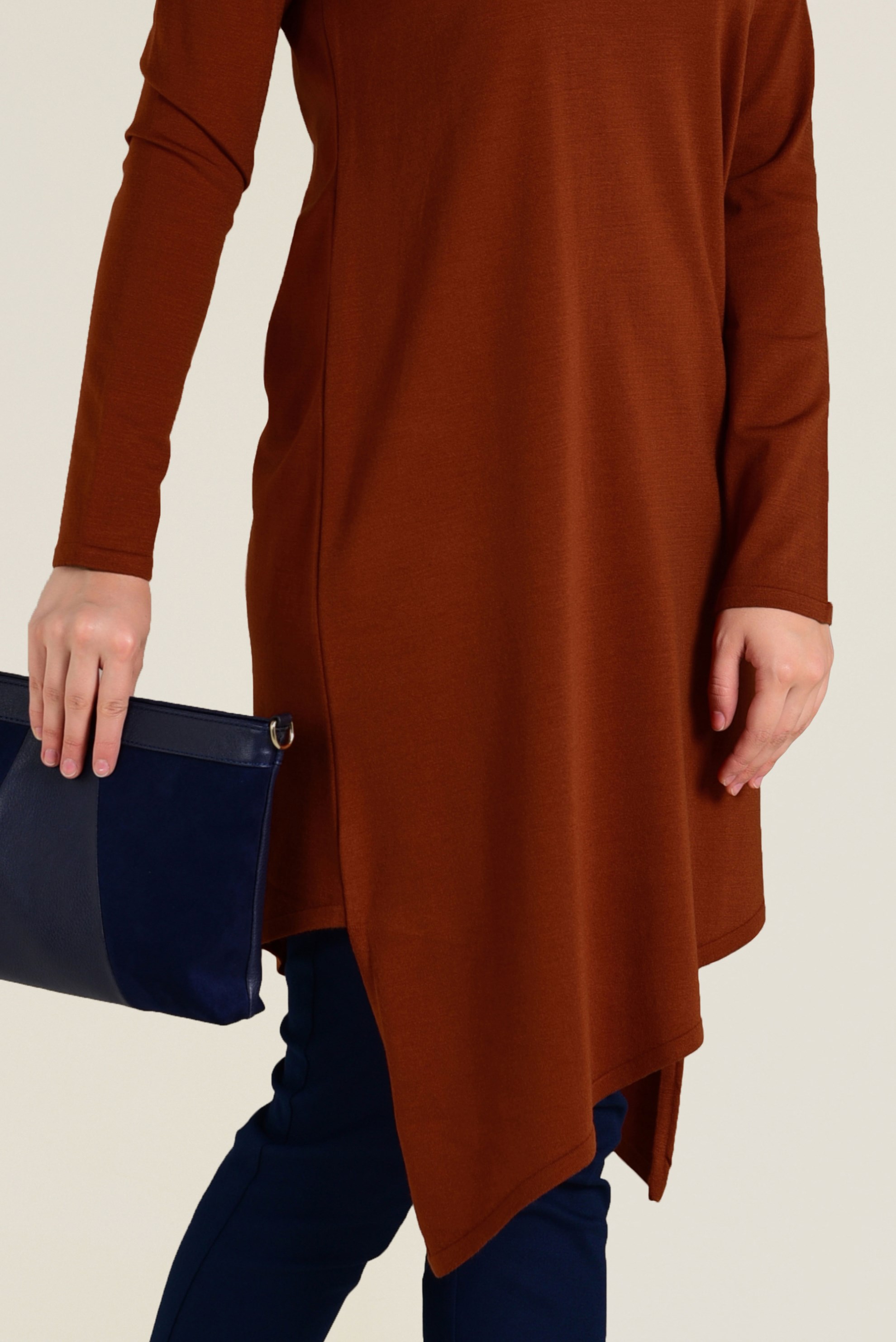 Tesettür giyim TURUNCU ASİMETRİK KESİM  TRİKO TUNİK 4526 