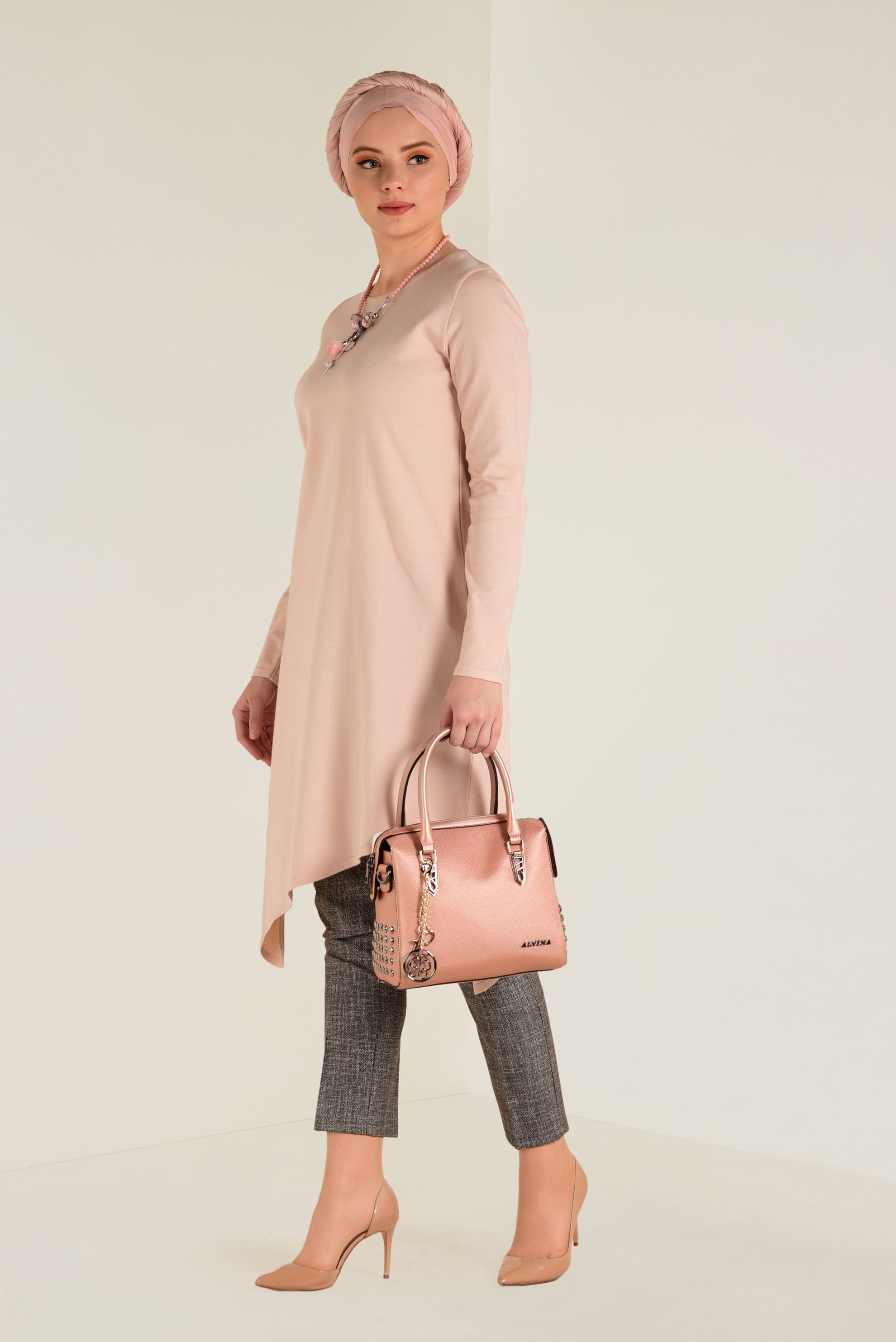 Tesettür giyim PUDRA ASİMETRİK KESİM  TRİKO TUNİK 4526 