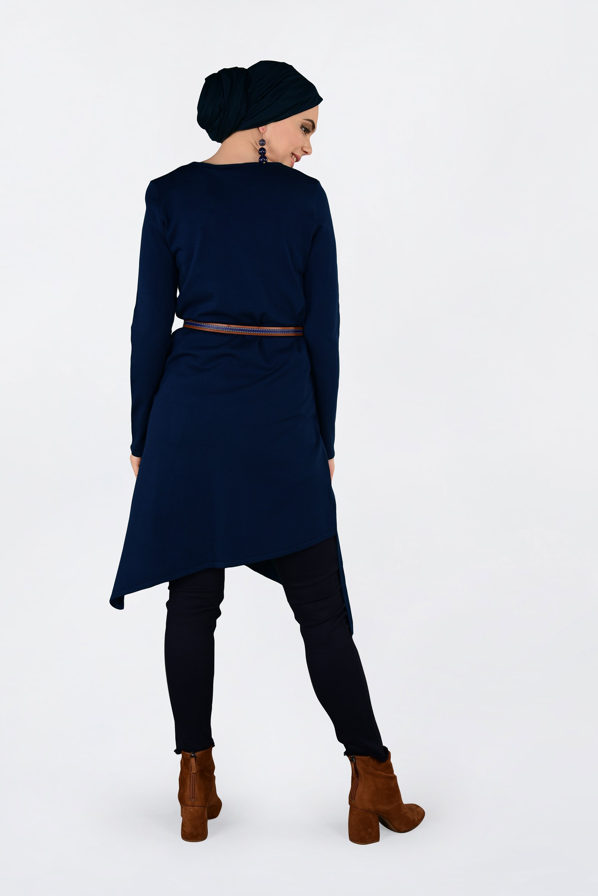 Tesettür giyim LACİVERT ASİMETRİK KESİM  TRİKO TUNİK 4526 