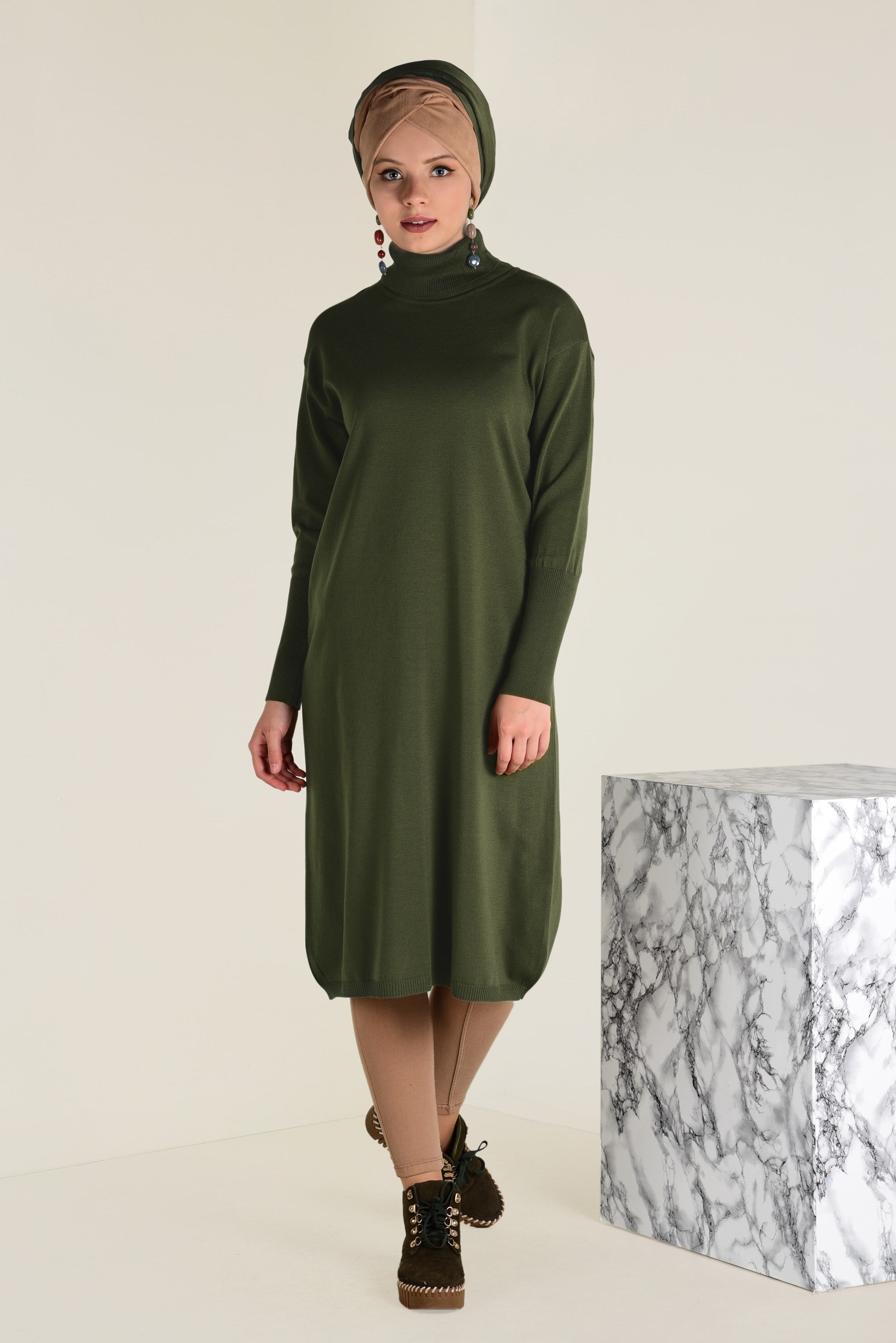 Tesettür giyim HAKİ BALIKÇI YAKA TRİKO TUNİK 4528 