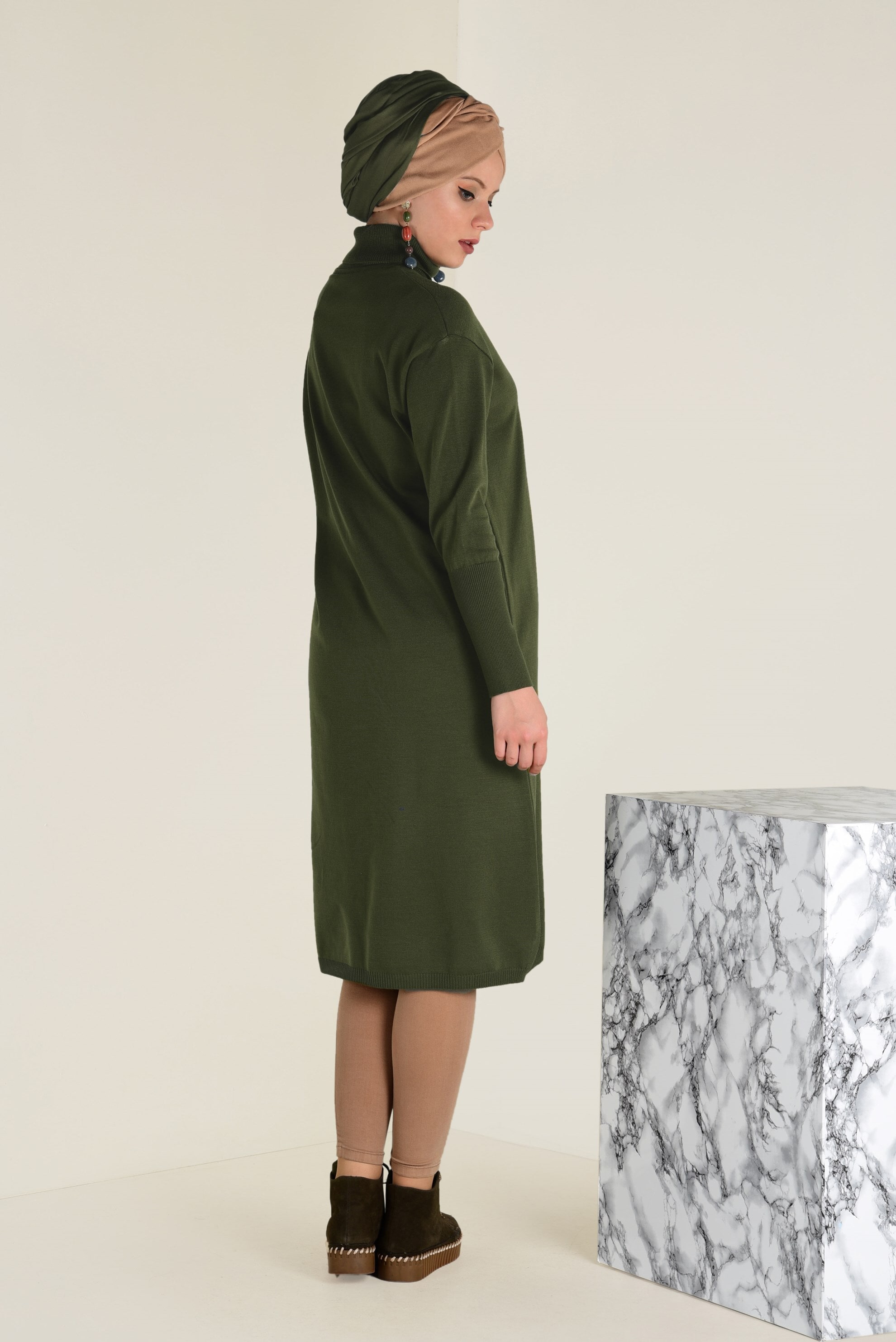 Tesettür giyim HAKİ BALIKÇI YAKA TRİKO TUNİK 4528 