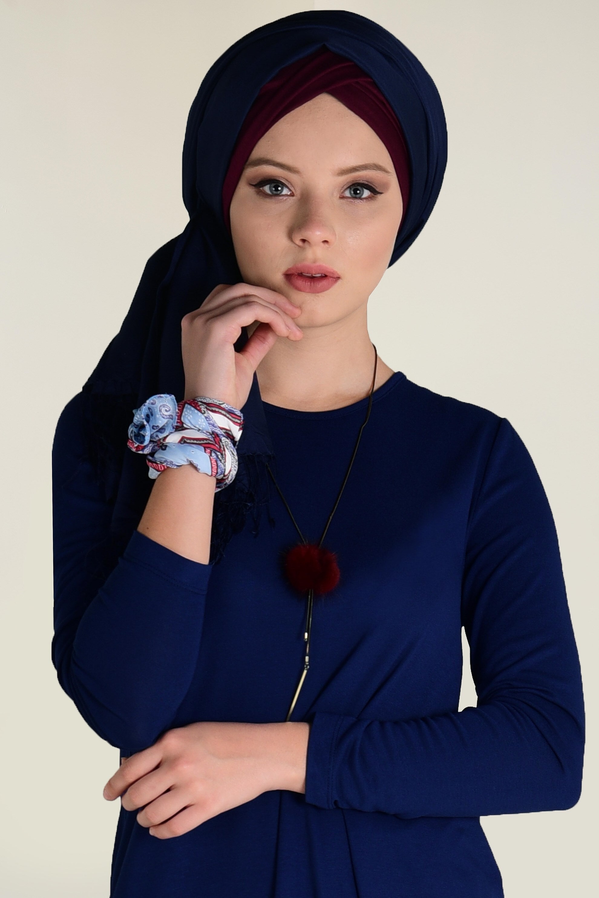 Tesettür giyim LACİVERT BİSİKLET YAKA TRİKO TUNİK 4578 