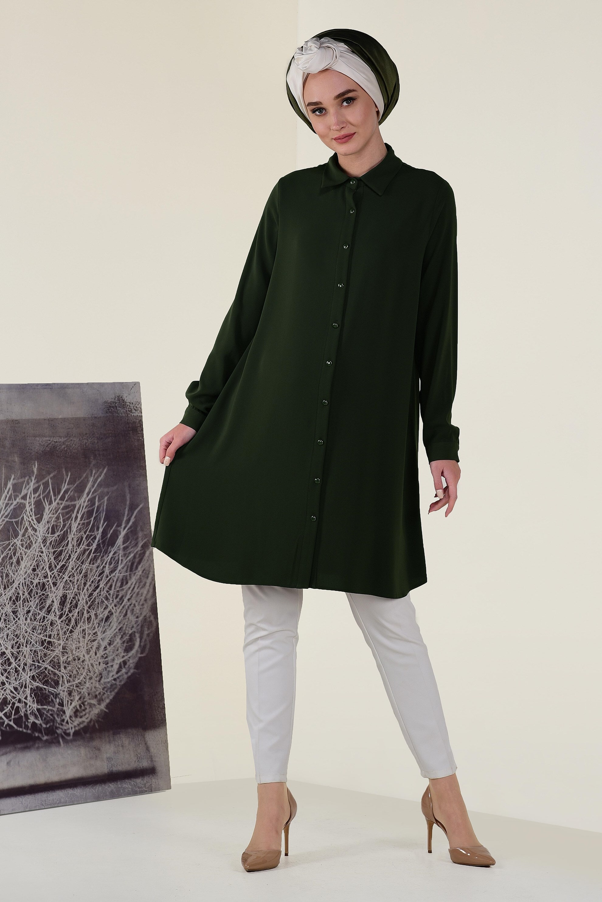 Tesettür giyim HAKİ ÖNDEN DÜĞMELİ ERKEK YAKA TUNİK 4584