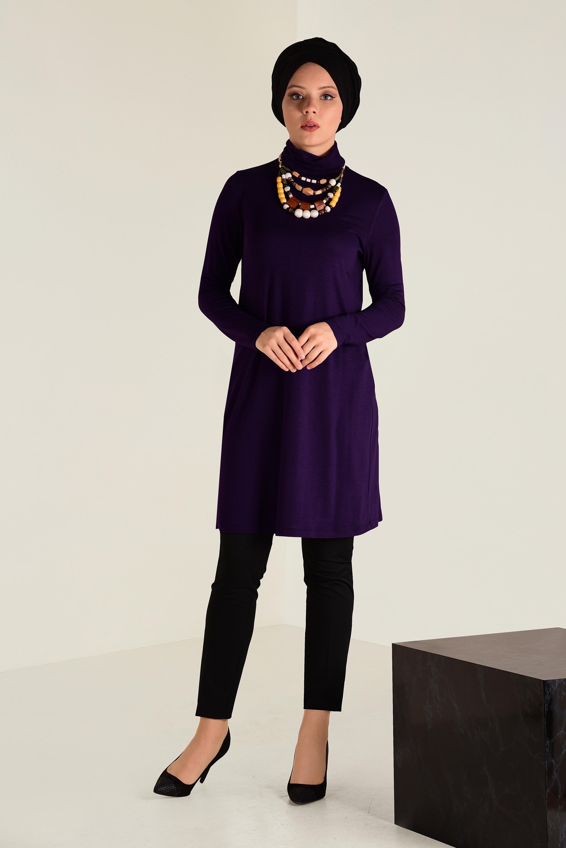 Tesettür giyim MOR BALIKÇI YAKA TRİKO TUNİK 4589