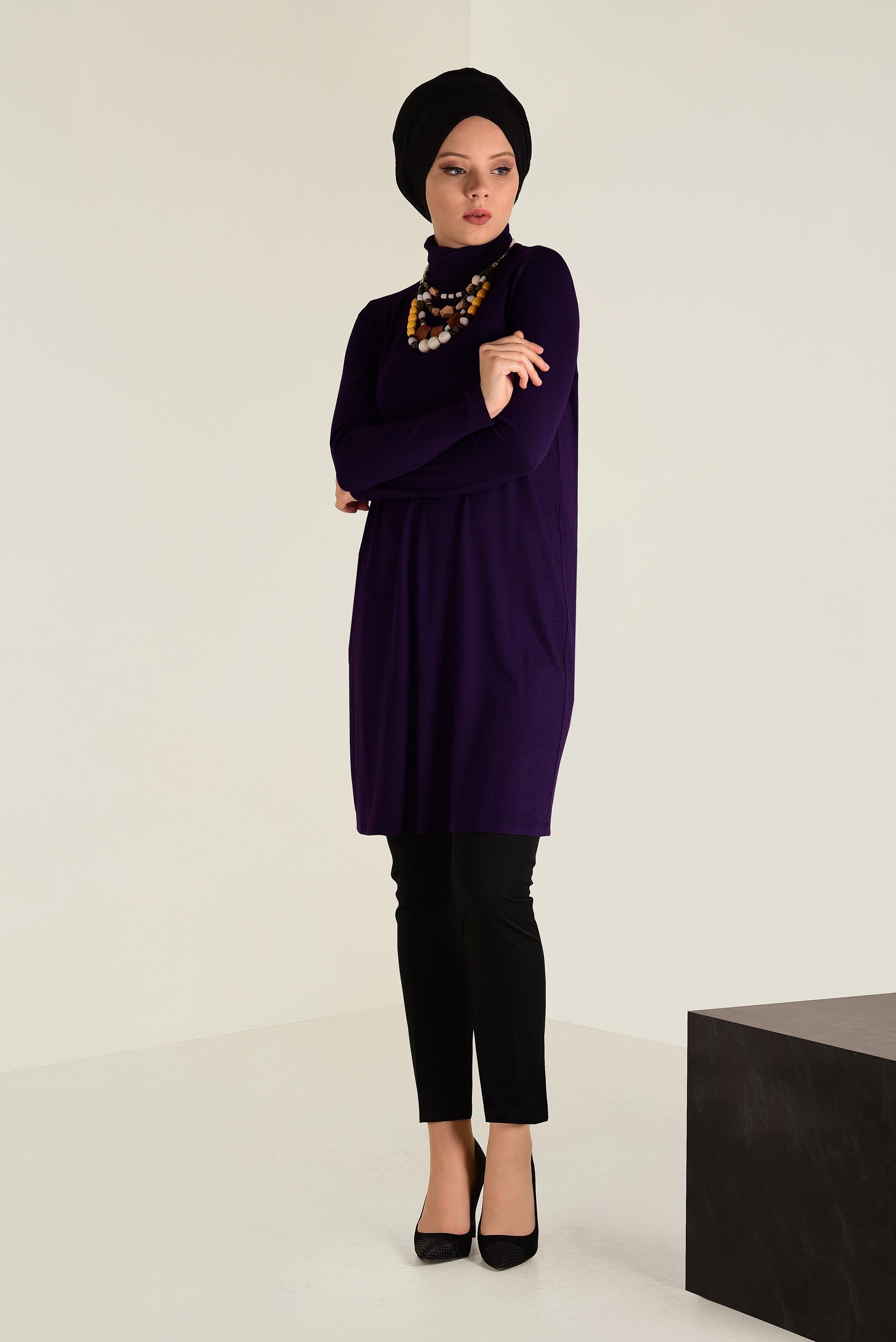 Tesettür giyim MOR BALIKÇI YAKA TRİKO TUNİK 4589