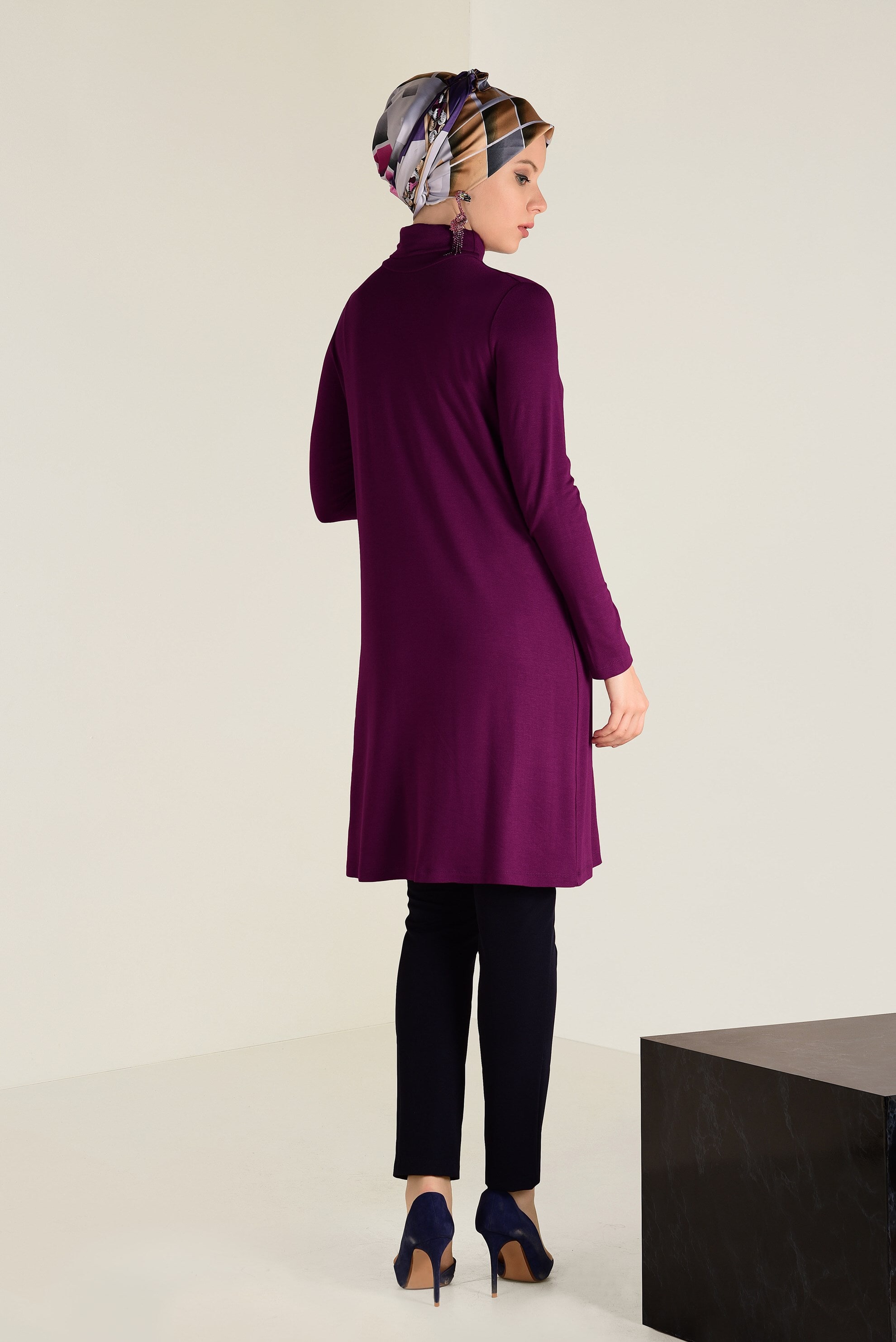Tesettür giyim MOR BALIKÇI YAKA TRİKO TUNİK 4589