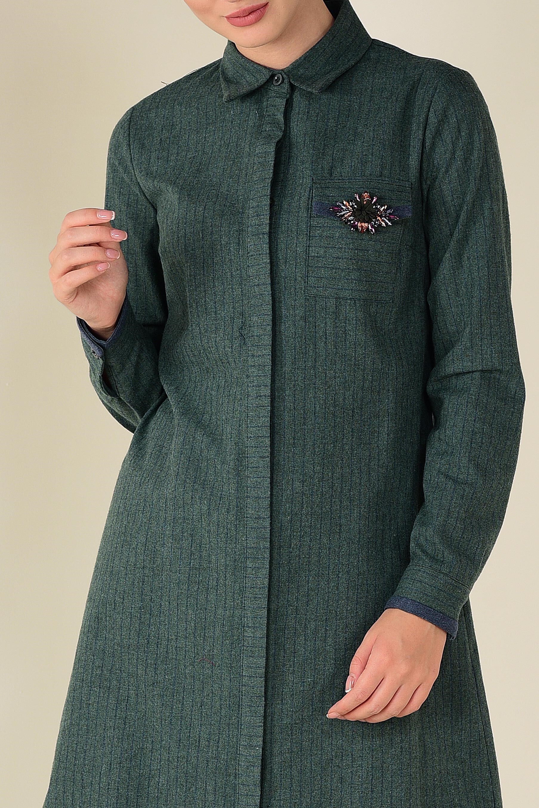 Tesettür giyim YEŞİL CEBİ BROŞ DETAYLI ÇİZGİLİ PAMUKLU TUNİK 4600