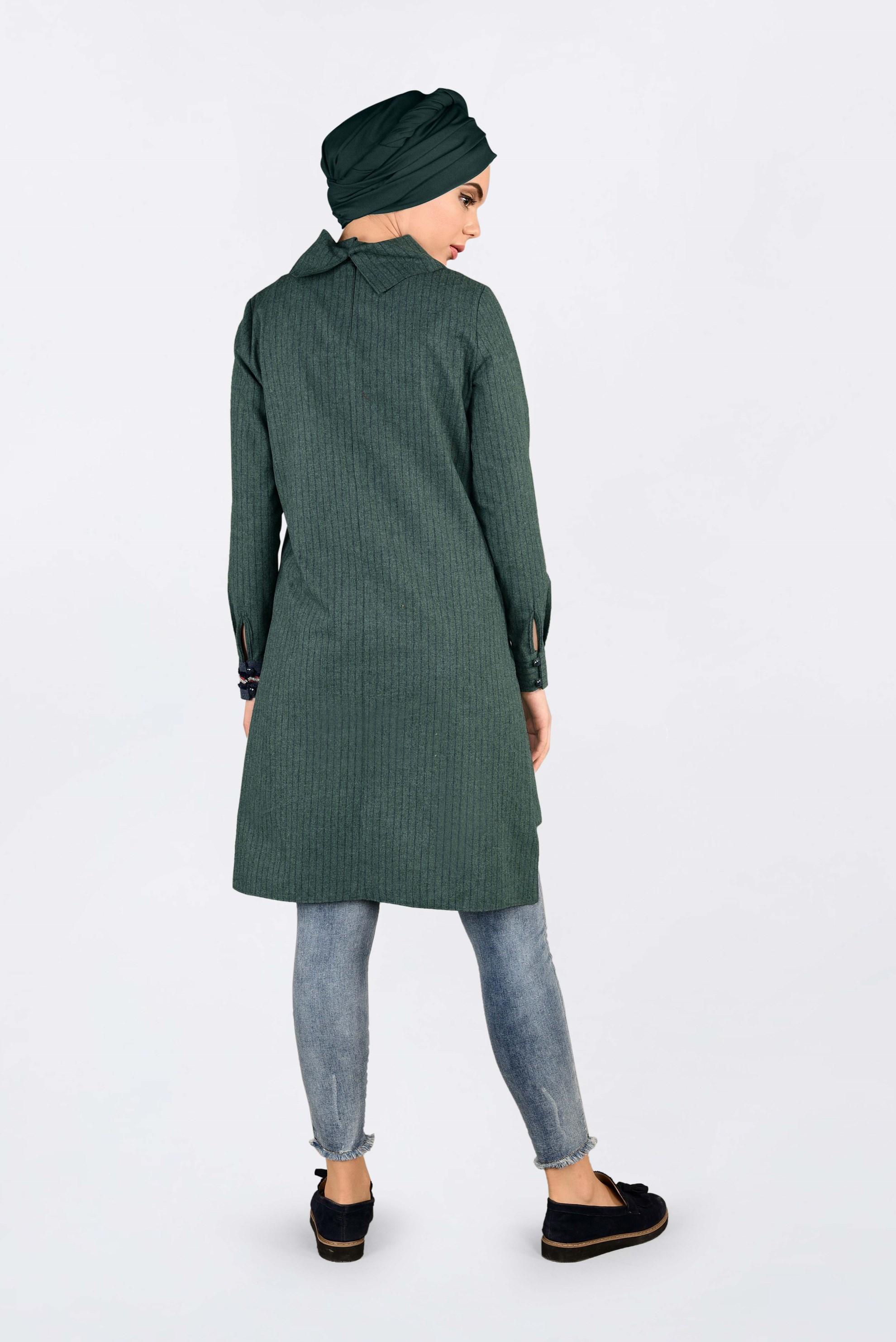 Tesettür giyim YEŞİL YANI YIRTMAÇLI DÖKÜMLÜ YAKA TUNİK 4624 