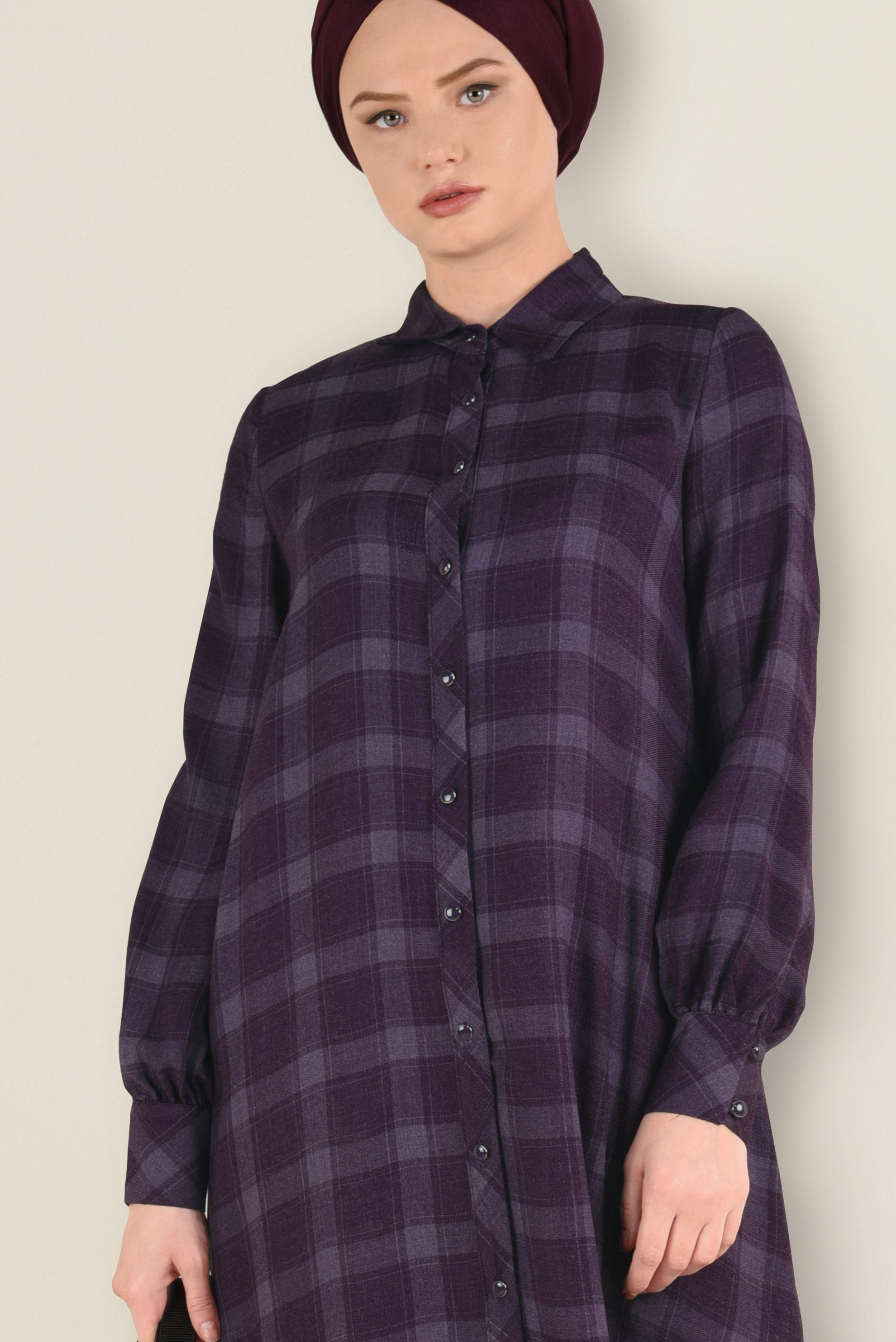 Tesettür giyim MÜRDÜM DÜĞME DETAYLI EKOSE DESENLİ TUNİK 4630 