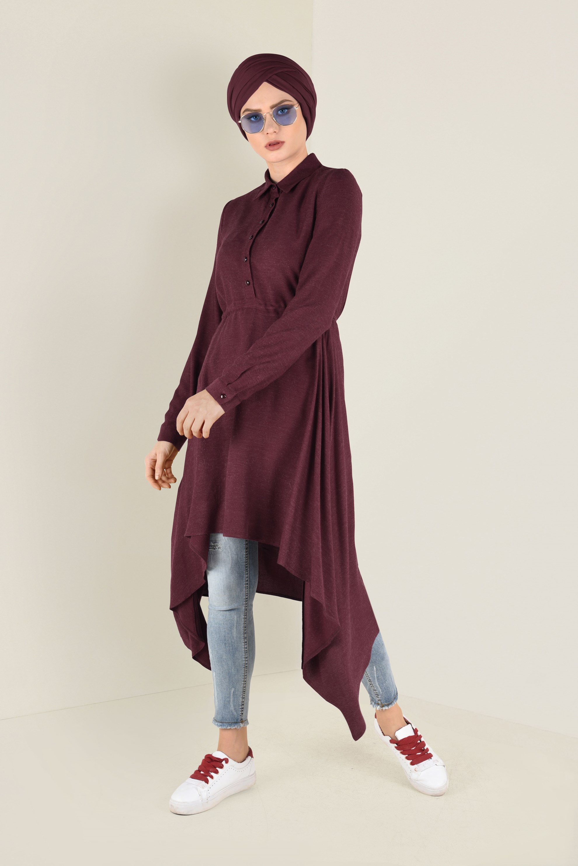 Tesettür giyim BORDO ASİMETRİK KESİM BELDEN BÜZGÜLÜ TUNİK 4631