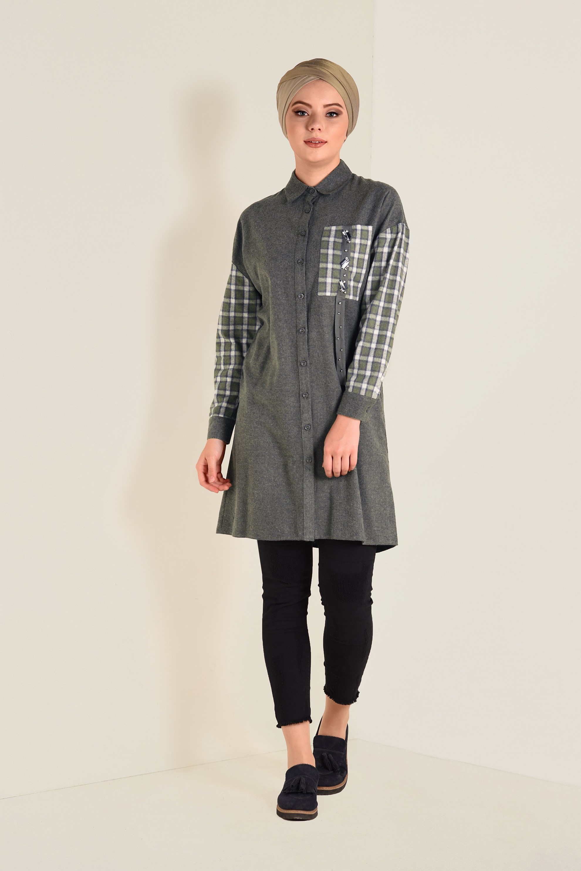 Tesettür giyim HAKİ DÜĞMELİ KARE DESEN DETAYLI TUNİK 4633