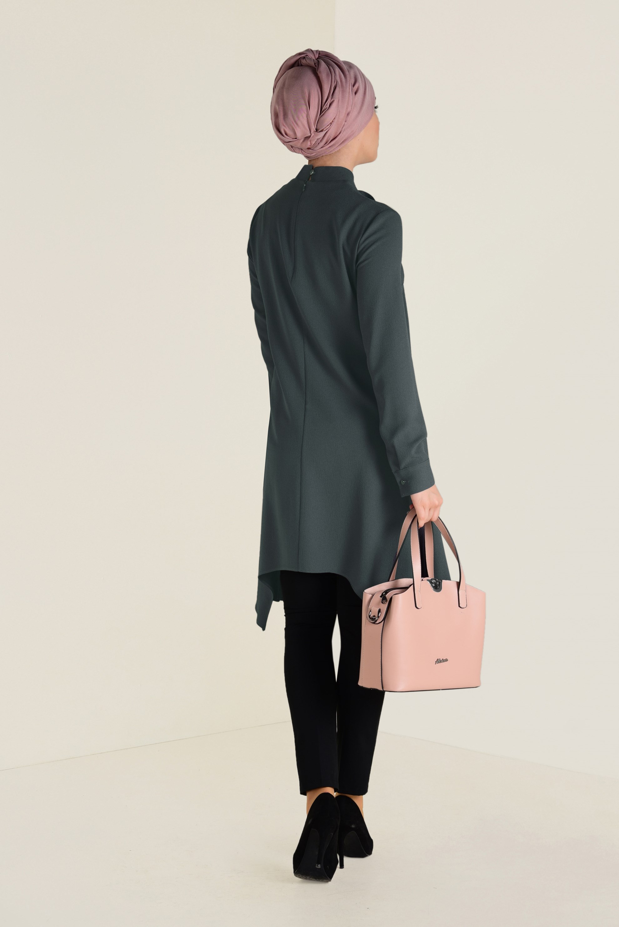 Tesettür giyim GRİ YAKASI BAĞCIKLI TUNİK 4642