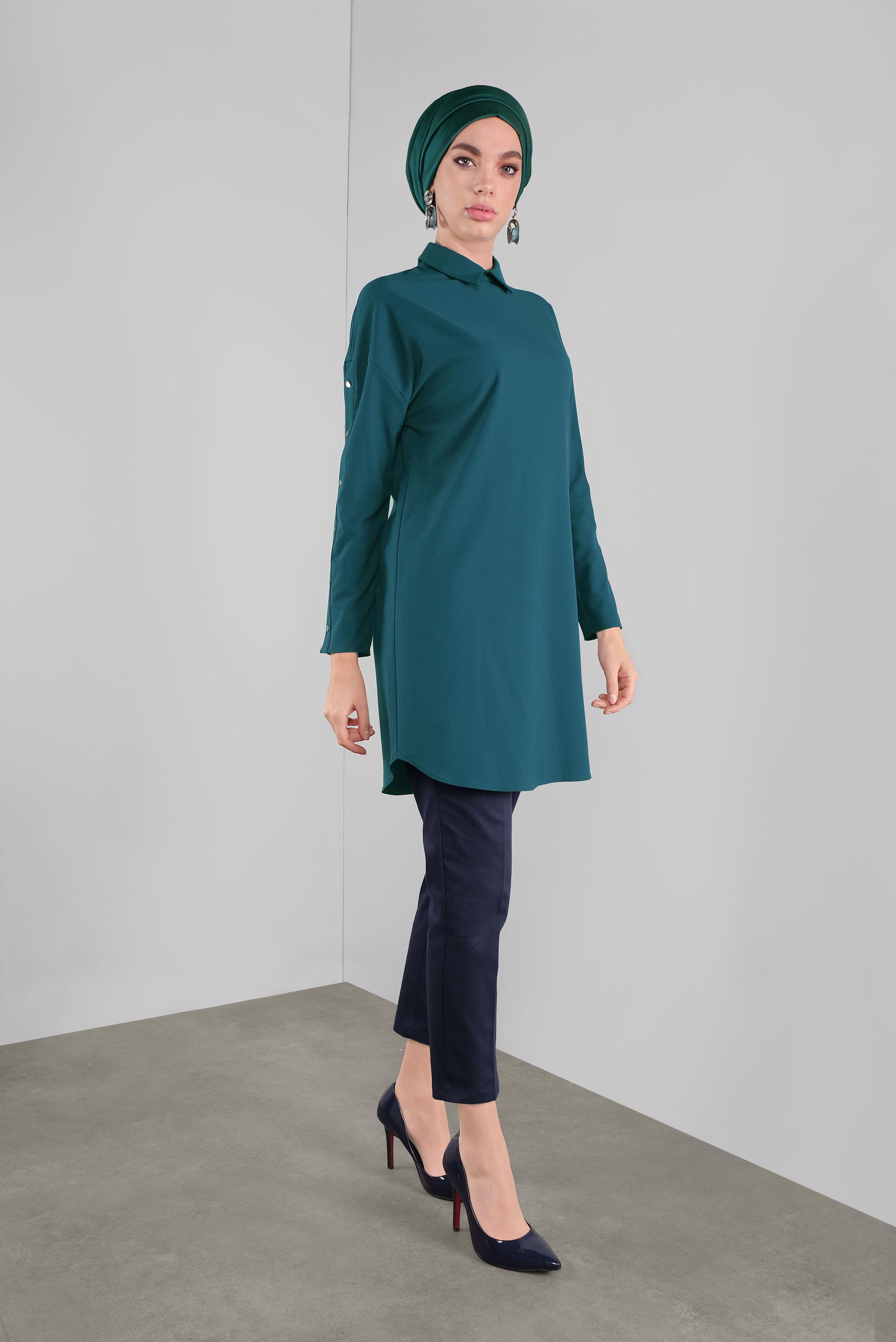 Tesettür giyim YEŞİL KOLLARI ÇITÇITLI TUNİK 4661