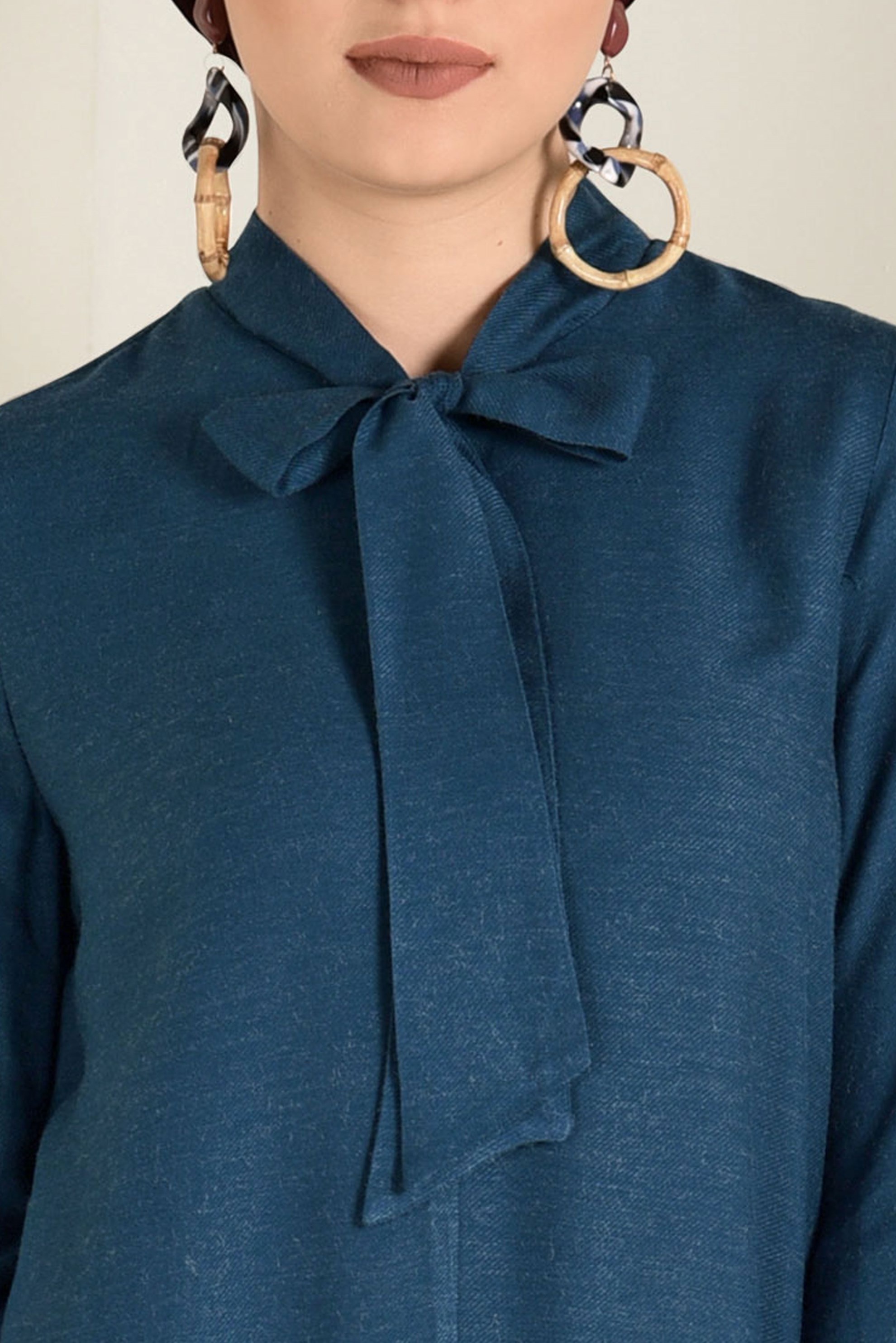 Tesettür giyim MAVİ ETEK UCU VOLANLI TUNİK 4702 