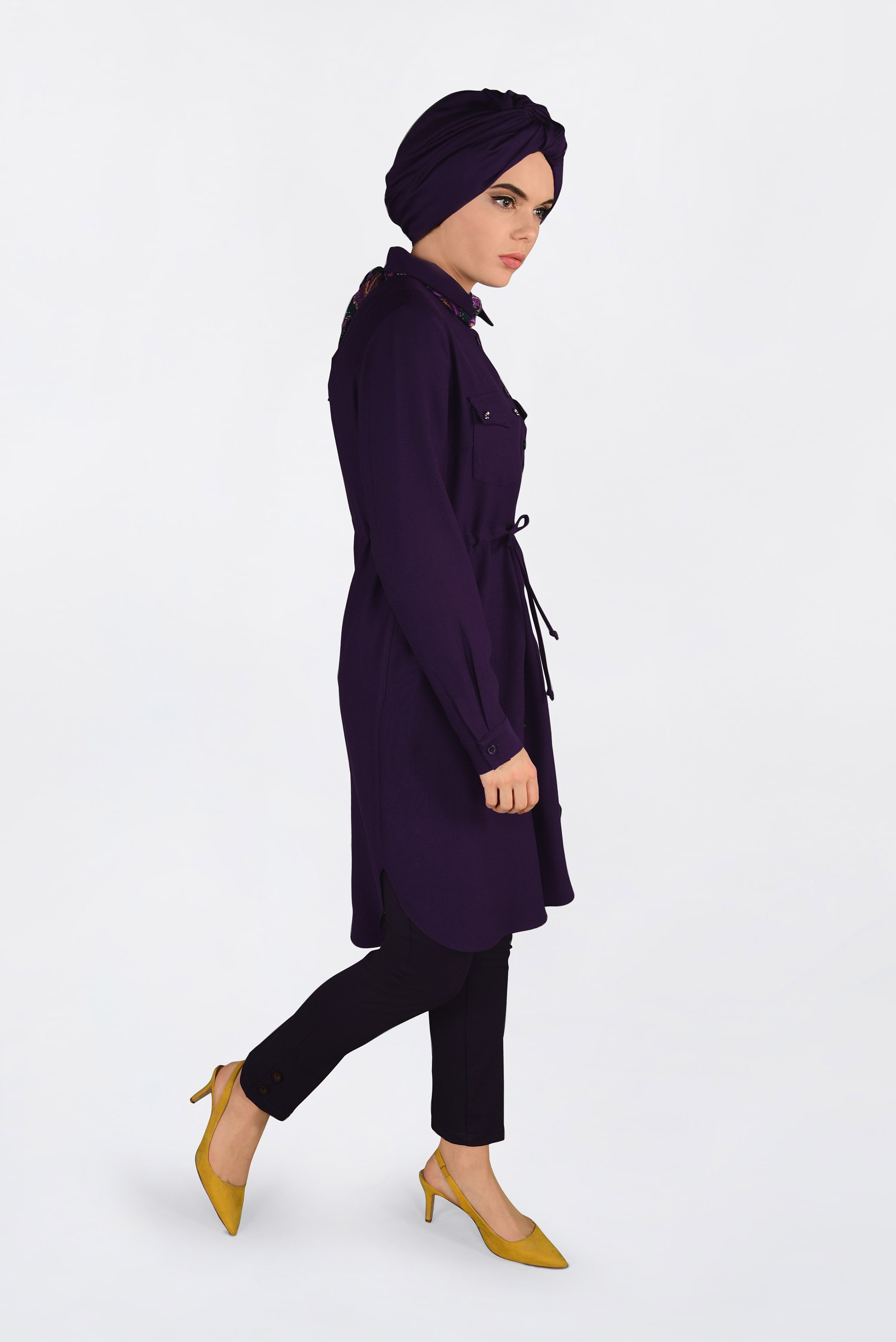 Tesettür giyim MÜRDÜM BELİ BÜZGÜLÜ DÜĞMELİ TUNİK 4703 