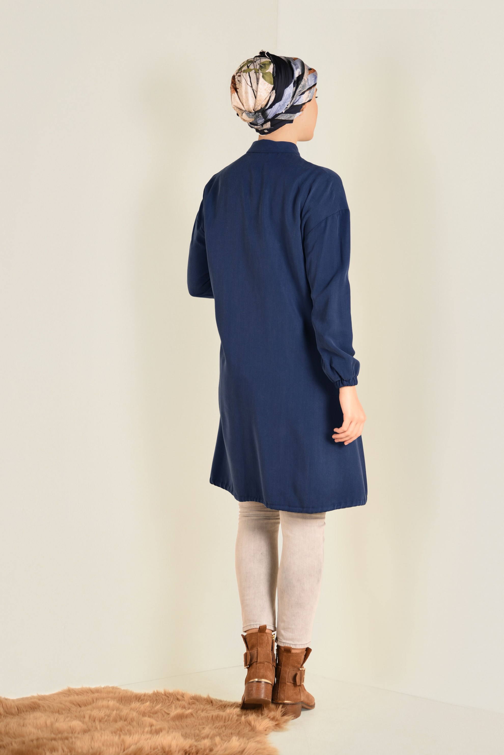 Tesettür giyim LACİVERT ETEK UCU BÜZGÜLÜ BİLEKLERİ LASTİKLİ TUNİK 4704 