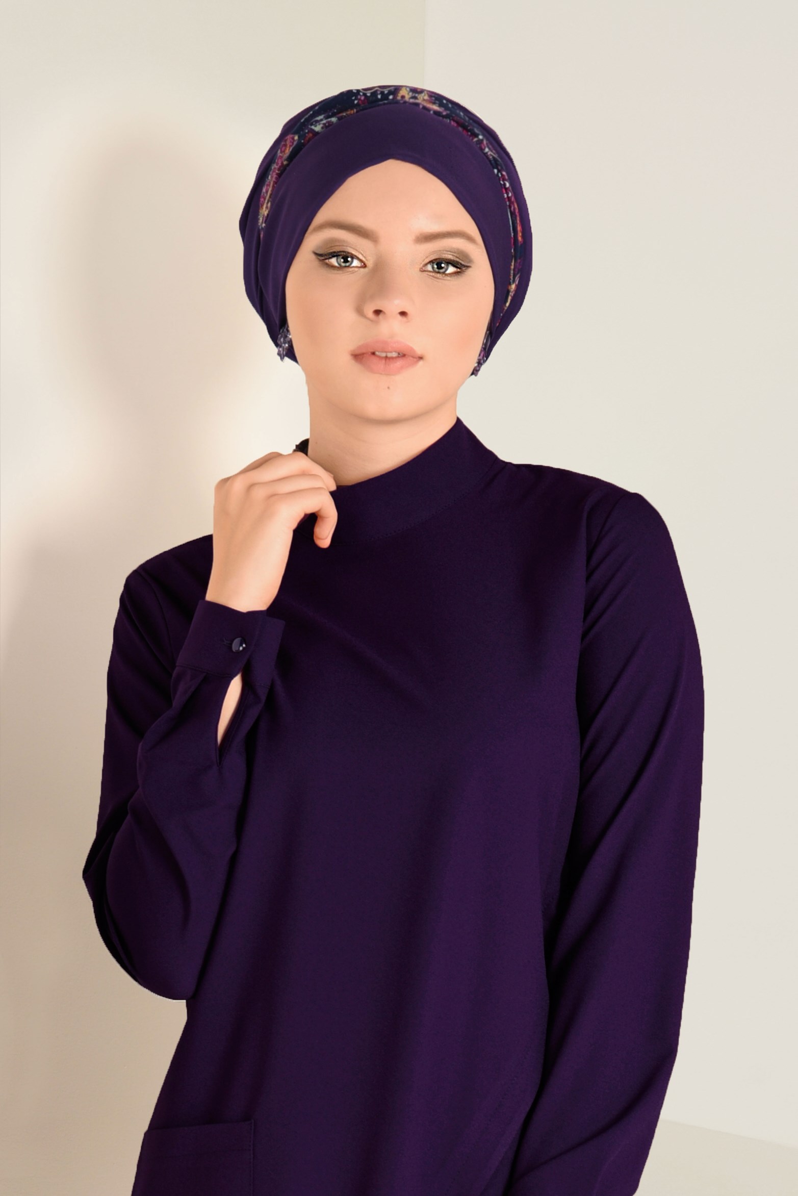 Tesettür giyim MOR ASİMETRİK  KESİM TUNİK 4709 