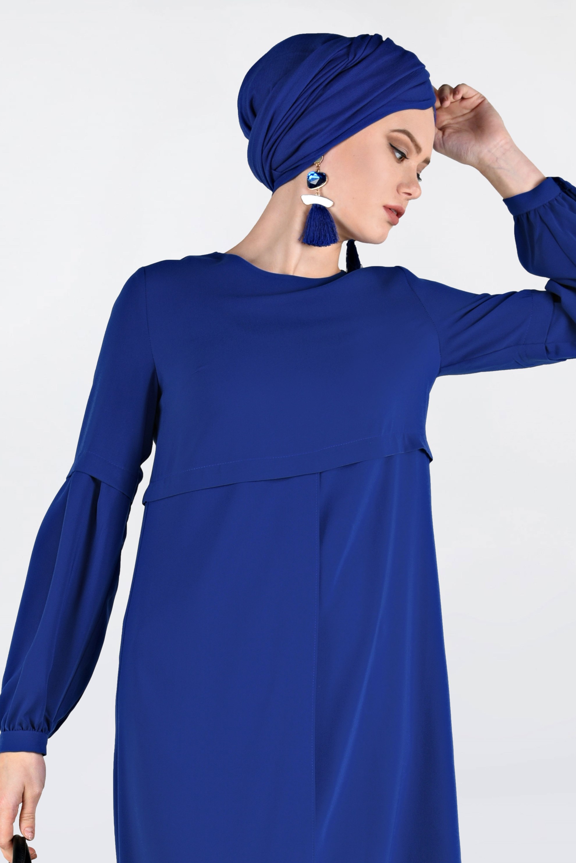 Tesettür giyim LACİVERT ASİMETRİK KESİM TUNİK 4710 