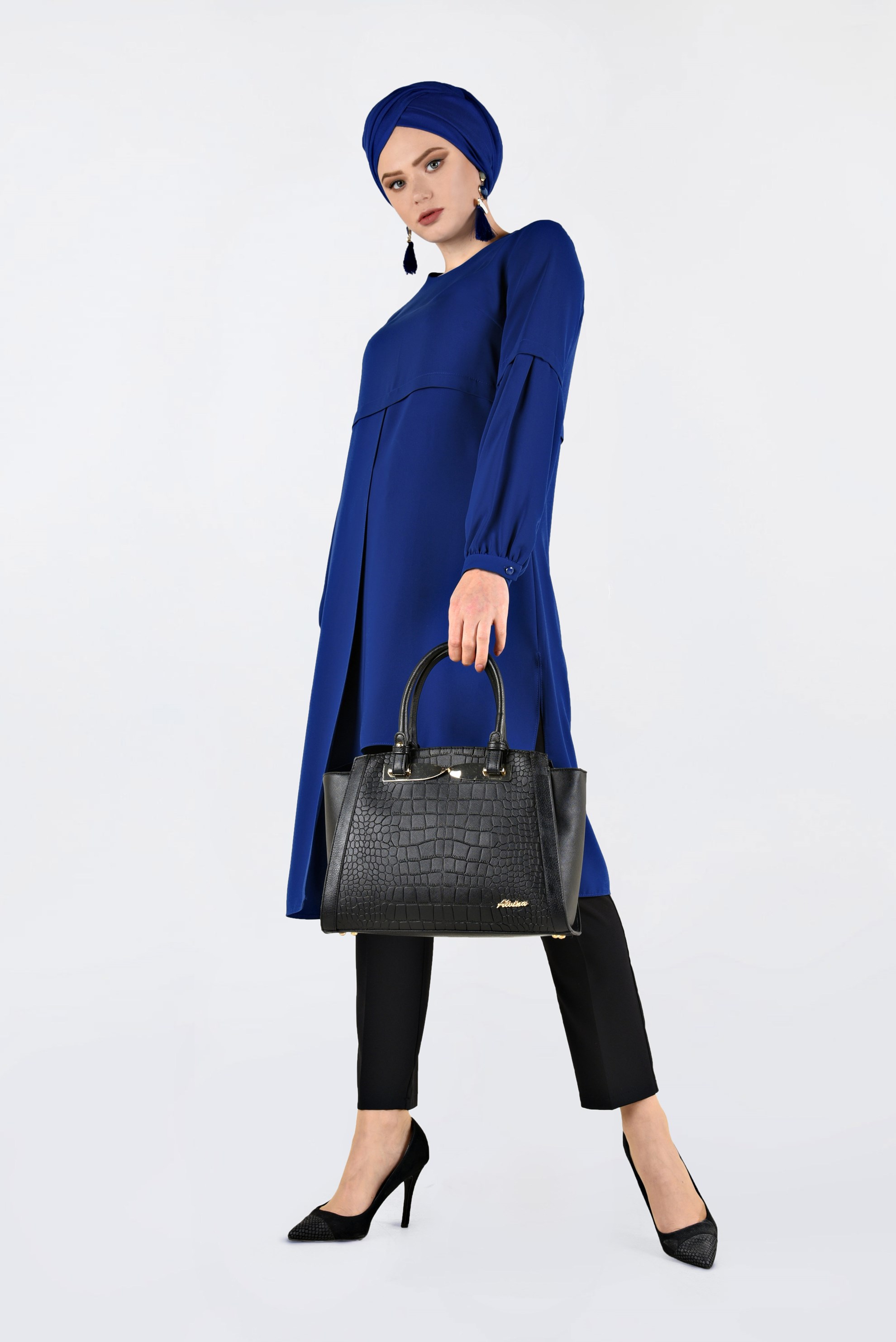 Tesettür giyim LACİVERT ASİMETRİK KESİM TUNİK 4710 