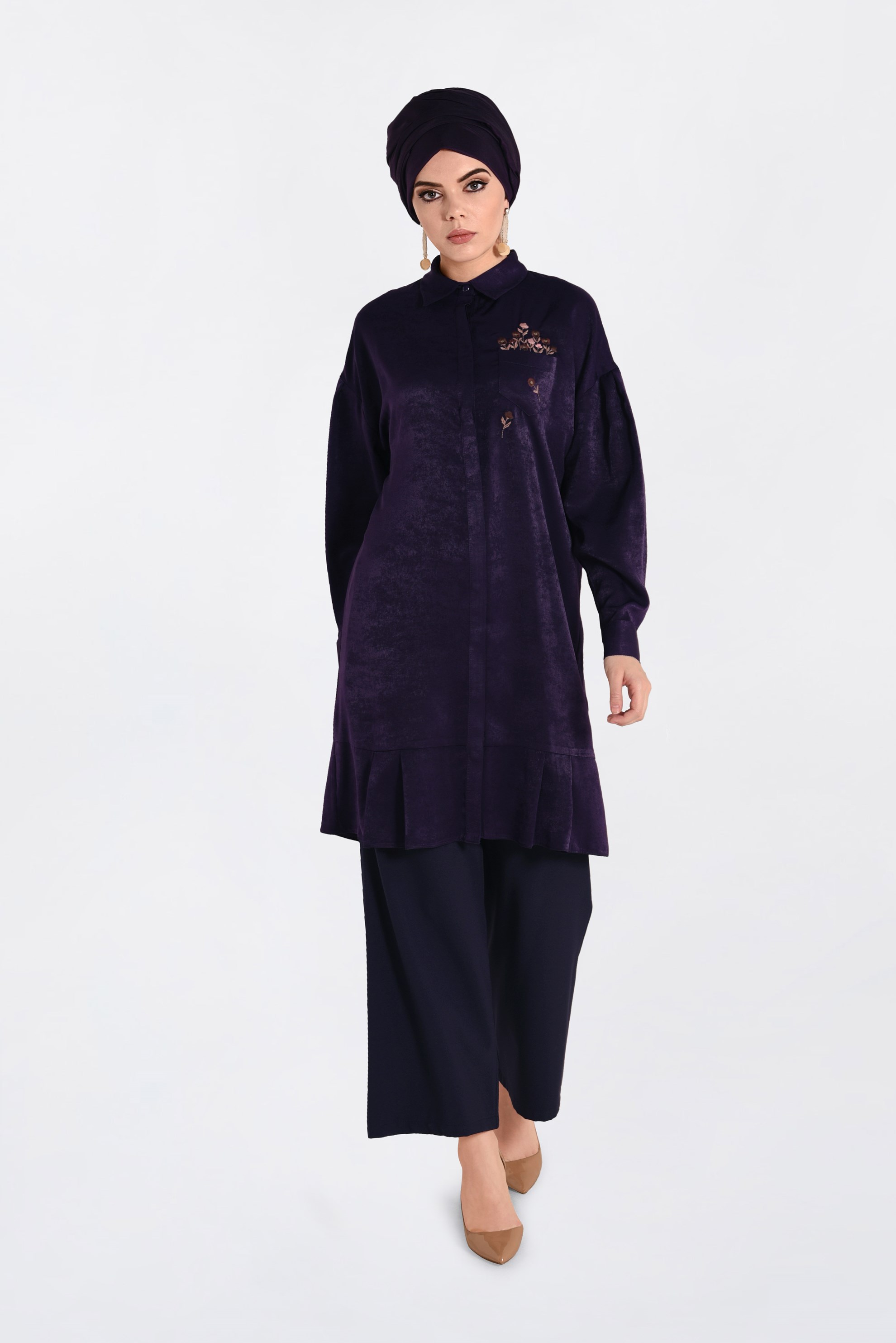 Tesettür giyim MOR ÖNÜ NAKIŞ DETAYLI ETEK UCU FIRFIRLI TUNİK 4721 