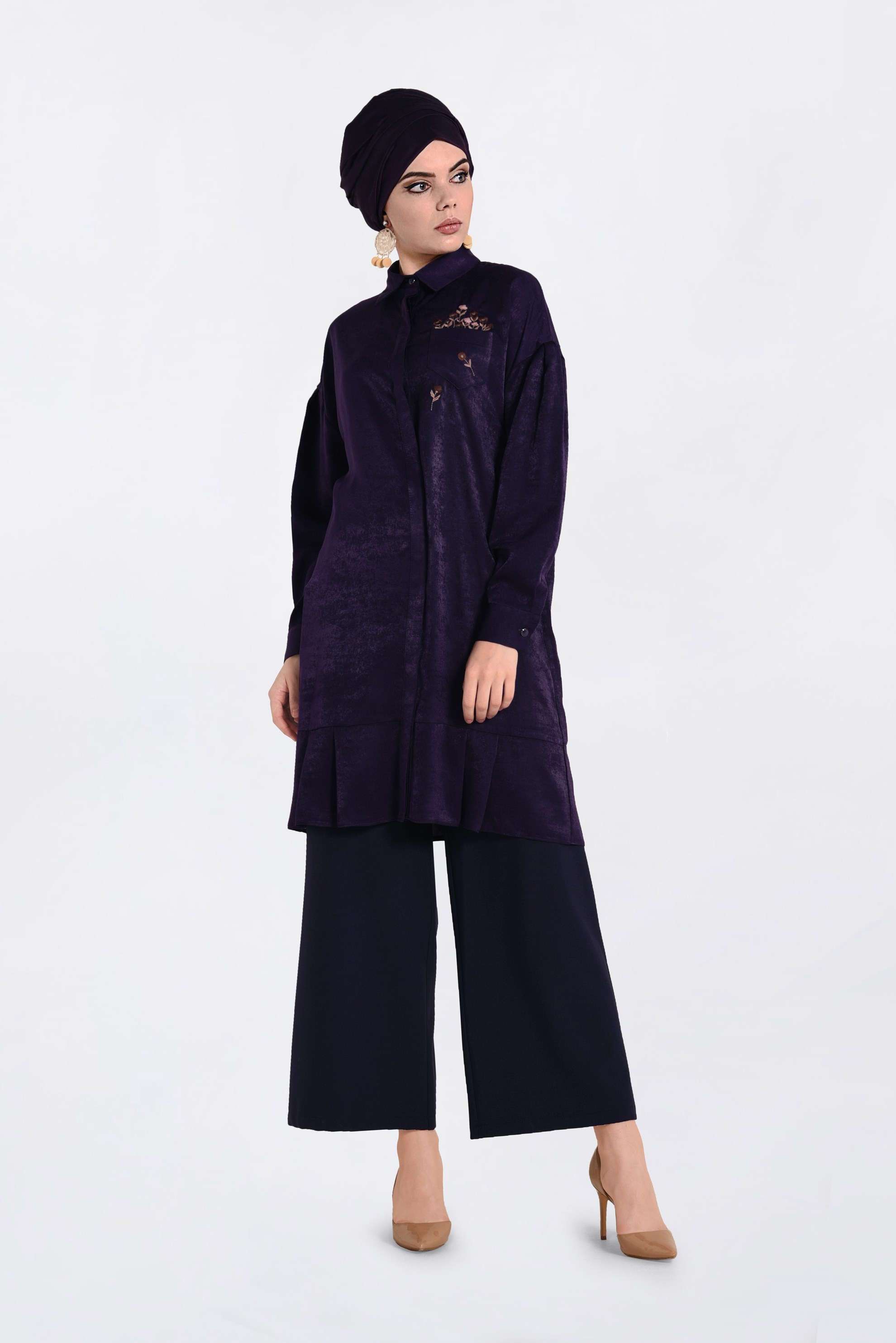 Tesettür giyim MOR ÖNÜ NAKIŞ DETAYLI ETEK UCU FIRFIRLI TUNİK 4721 