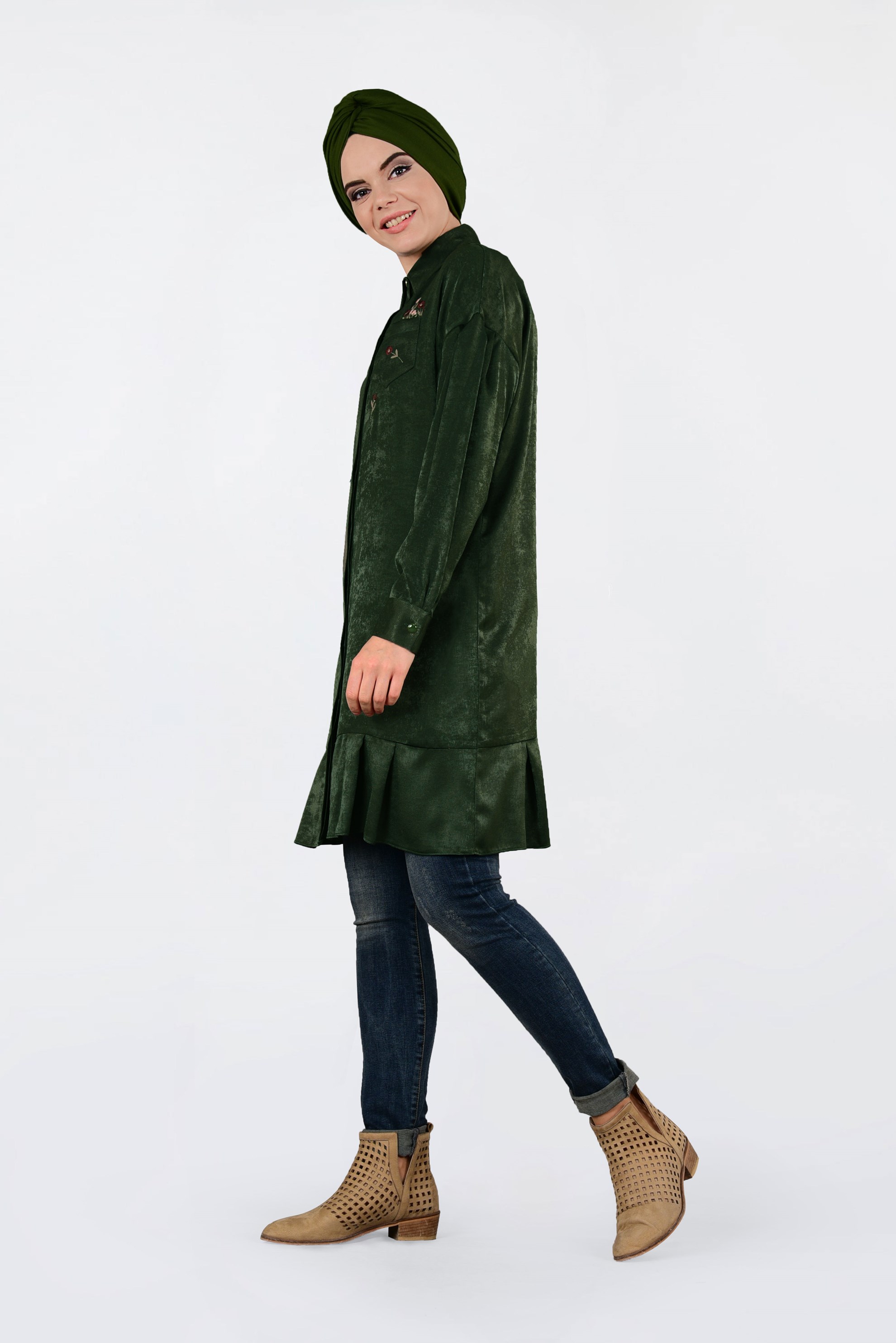 Tesettür giyim HAKİ ÖNÜ NAKIŞ DETAYLI ETEK UCU FIRFIRLI TUNİK 4721 