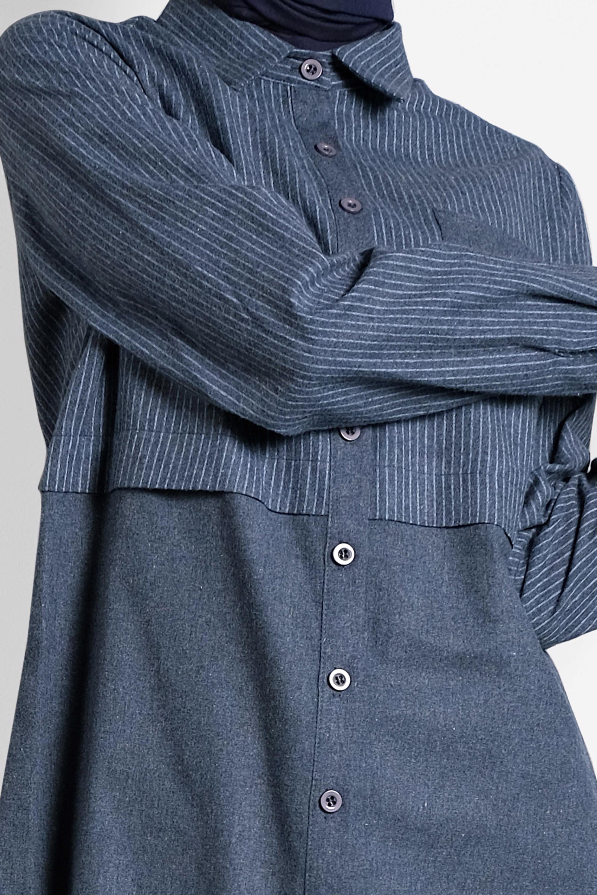 Tesettür giyim LACİVERT ÇİZGİ DETAYLI ERKEK YAKA TUNİK 4726