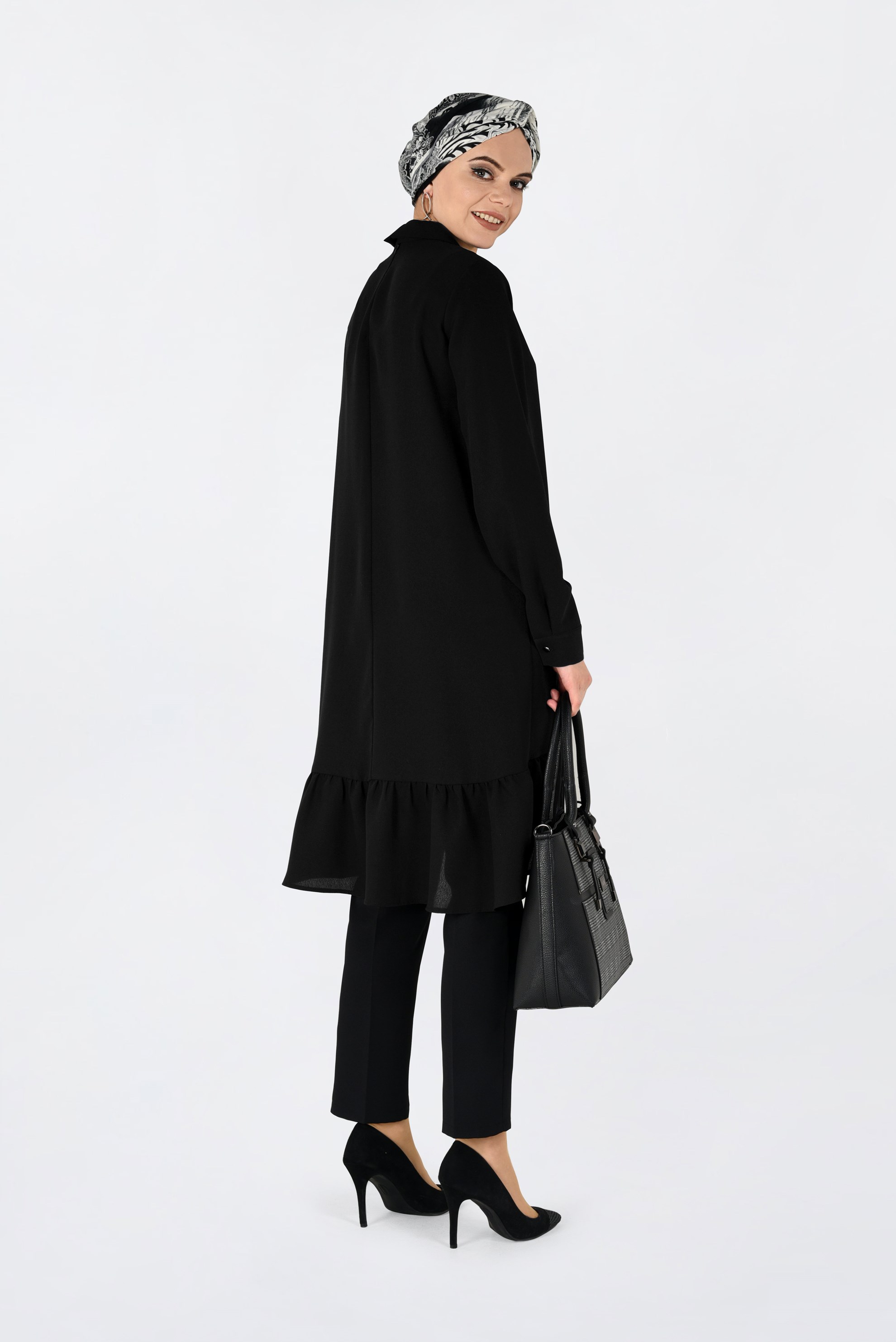 Tesettür giyim SİYAH ETEK UCU VOLANLI TUNİK 4733
