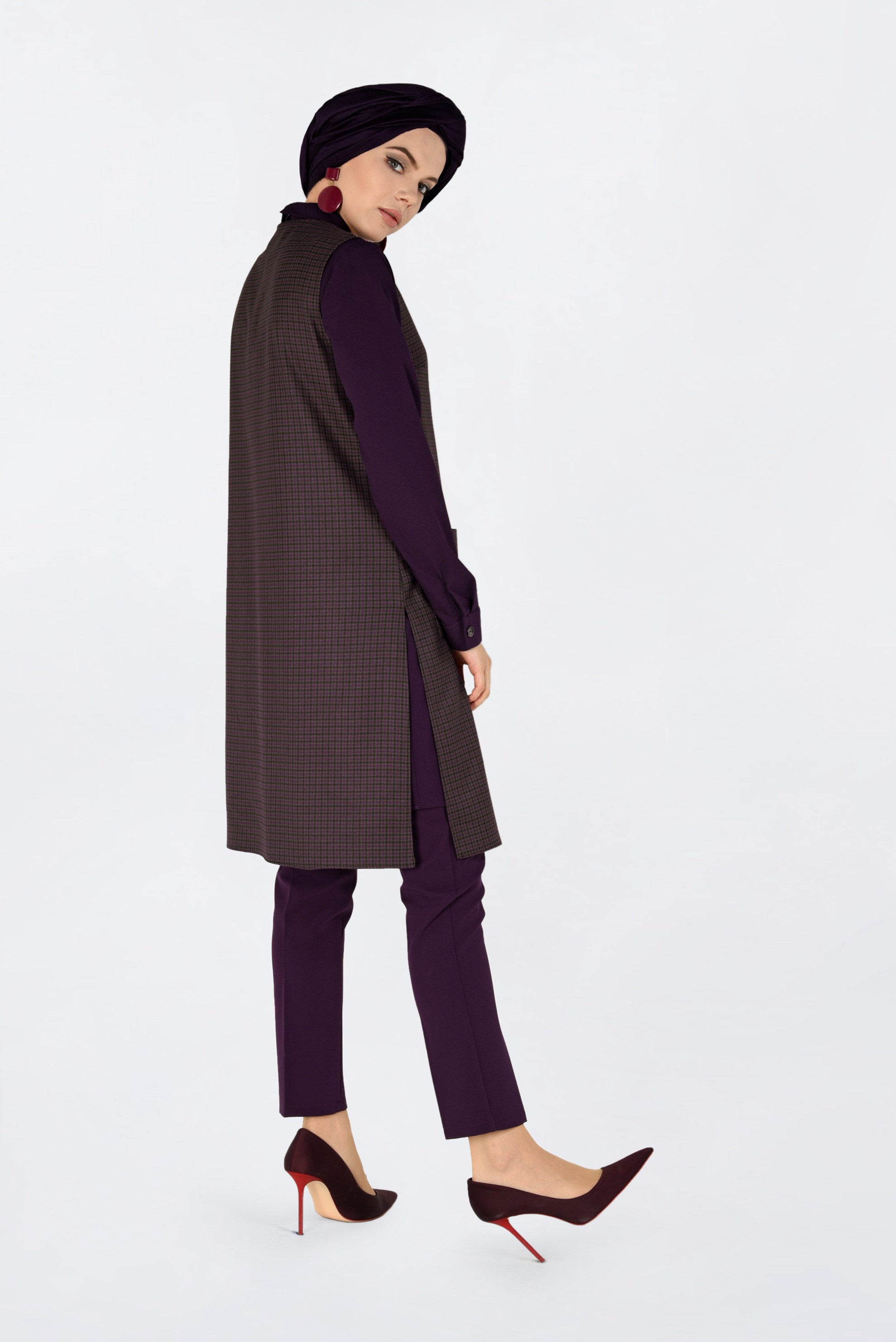 Tesettür giyim VİZON ASİMETRİK KESİM PÖTİKARE DESENLİ TUNİK 4756 